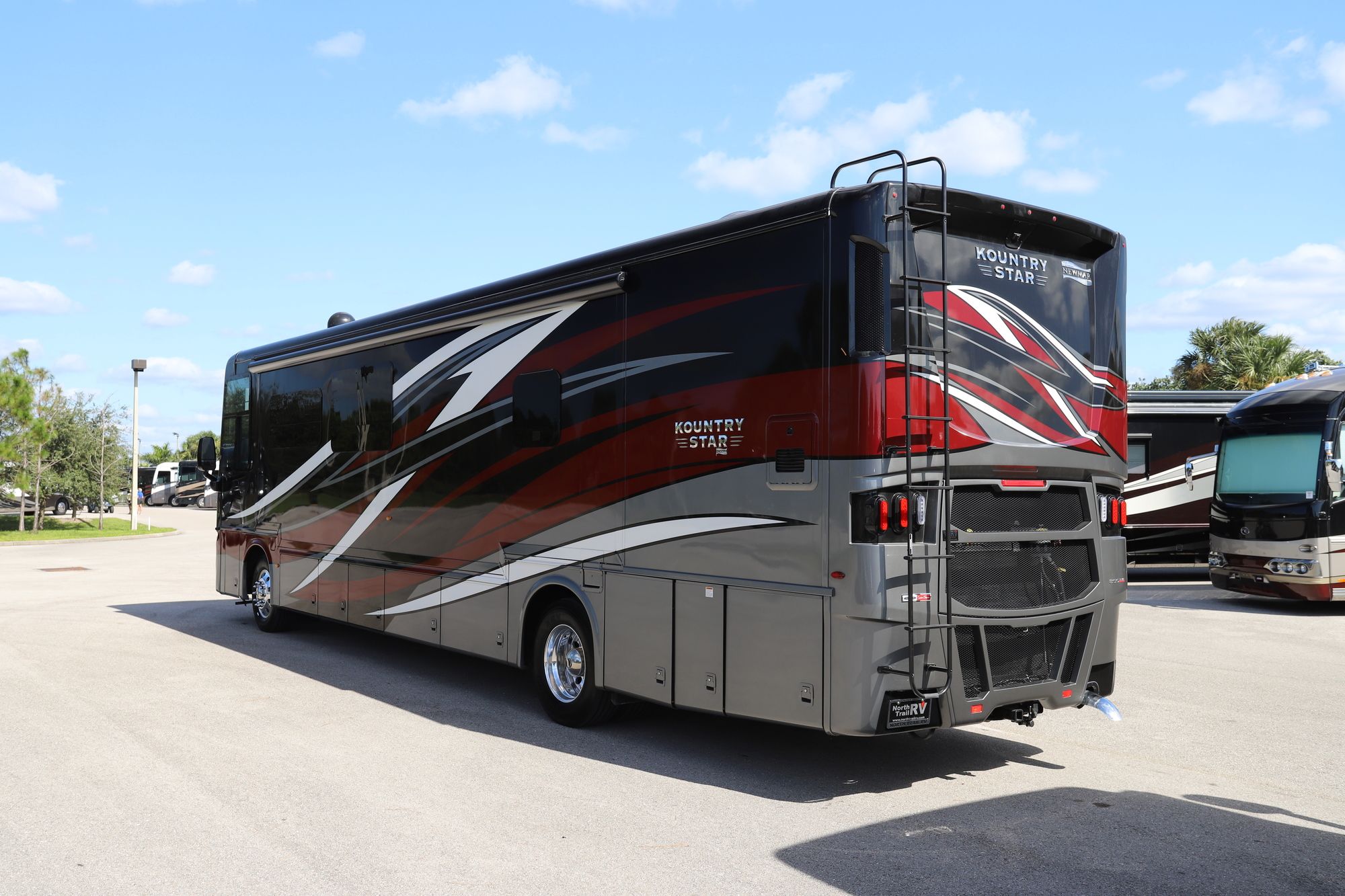New 2021 Newmar Kountry Star 4037 Class A  For Sale