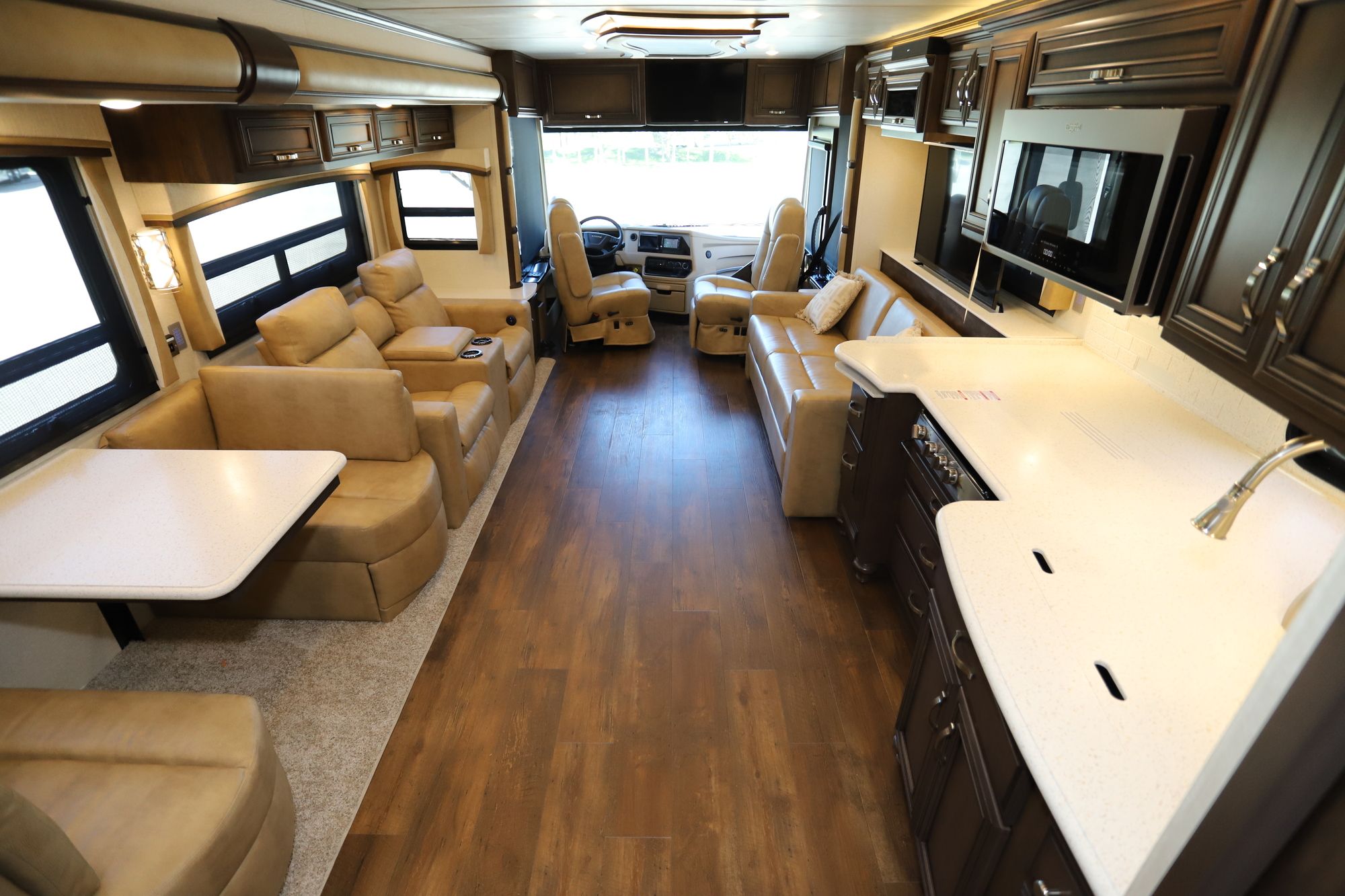 New 2021 Newmar Kountry Star 4037 Class A  For Sale