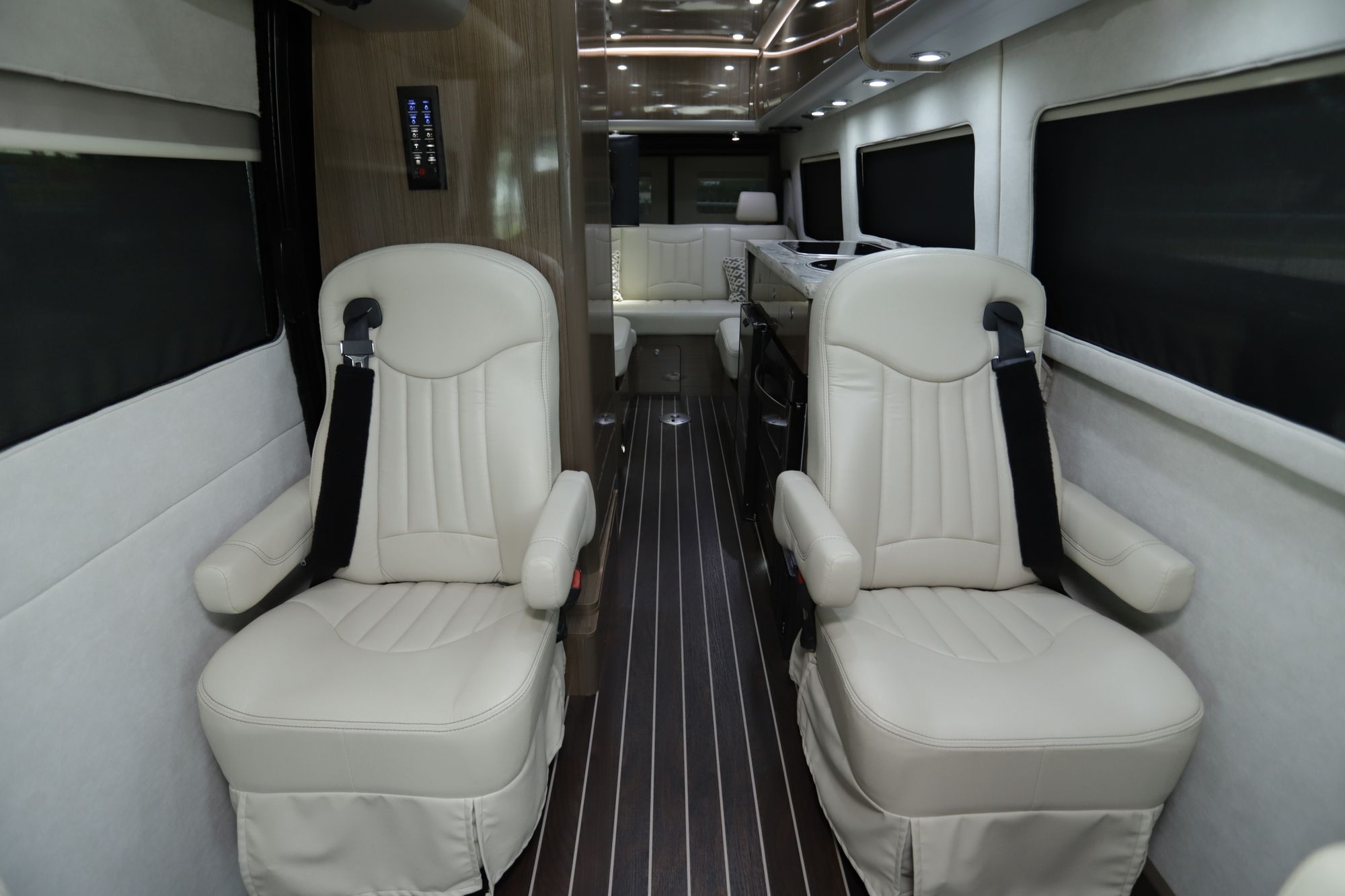 Used 2018 Airstream Interstate LOUNGE Class B  For Sale