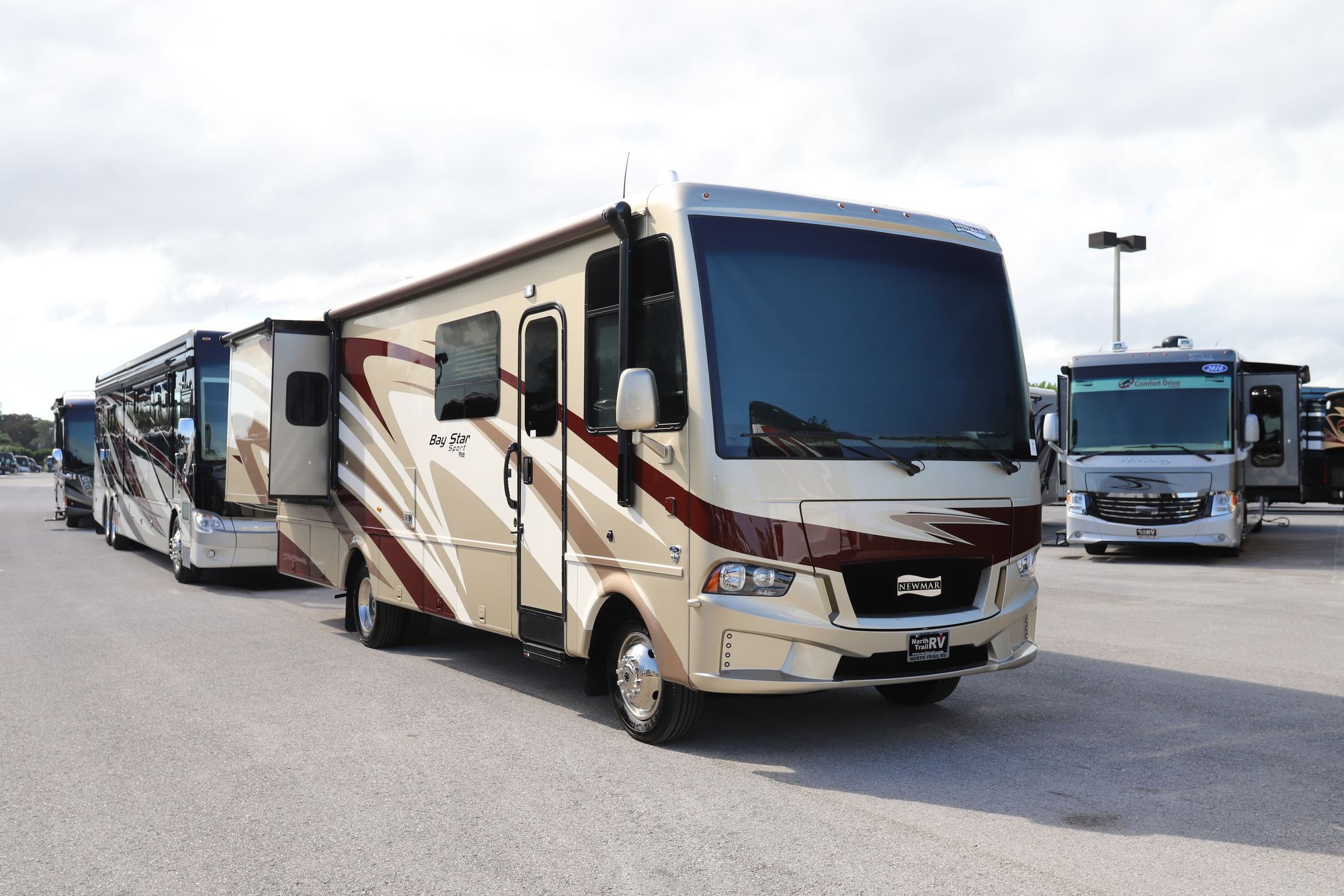 New 2021 Newmar Bay Star Sport 3014 Class A  For Sale