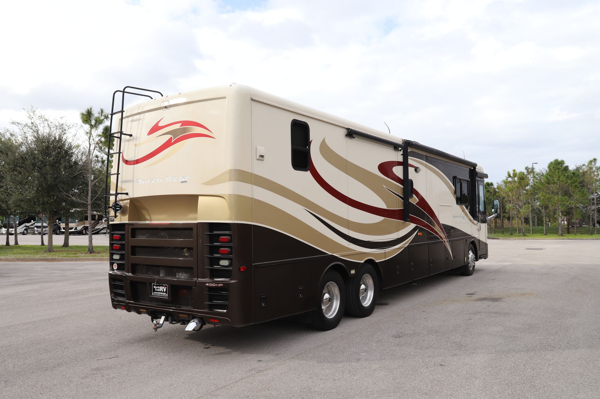 Used 2011 Newmar Dutch Star 4344 Class A  For Sale