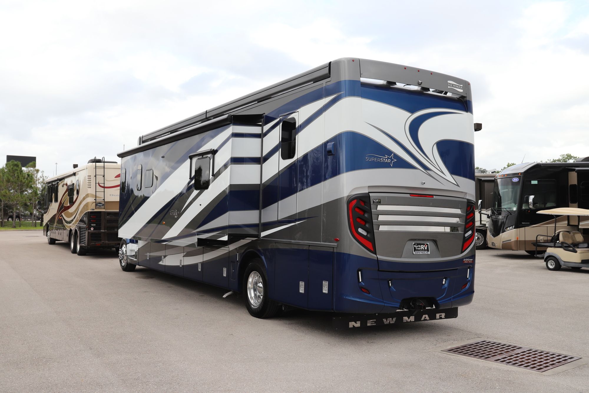 New 2021 Newmar Super Star 4051 Super C  For Sale