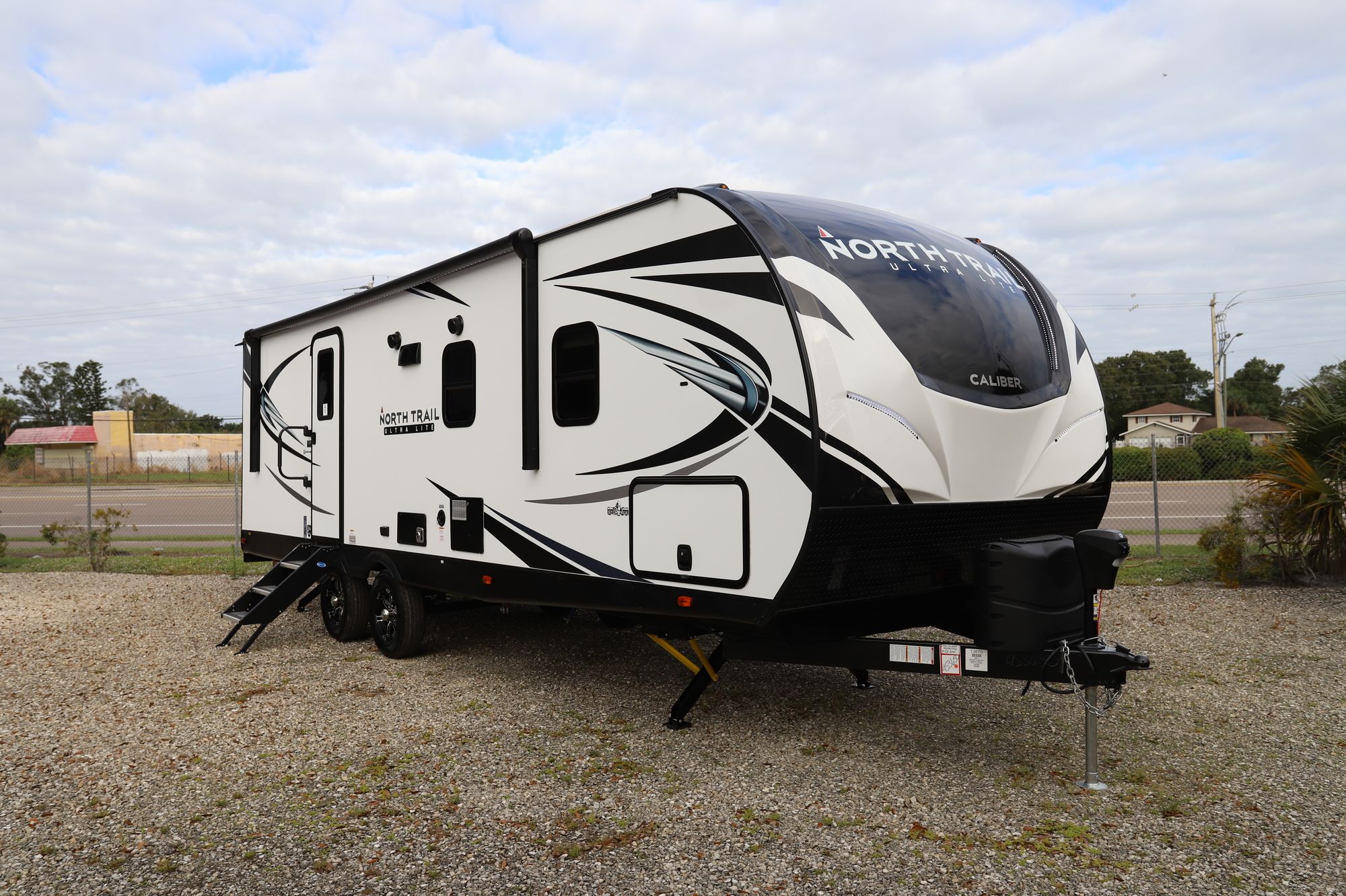 New 2021 Heartland Rv North Trail 24DBS Travel Trailer  For Sale