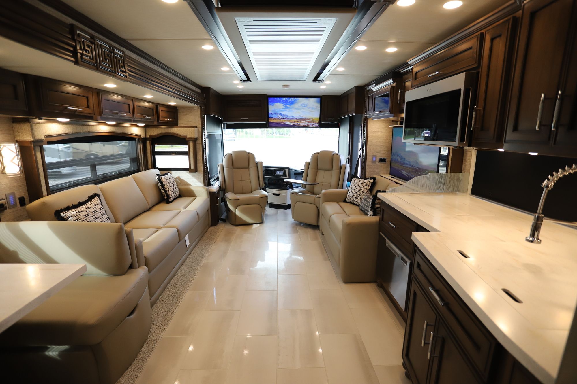 New 2021 Newmar Ventana 4326 Class A  For Sale