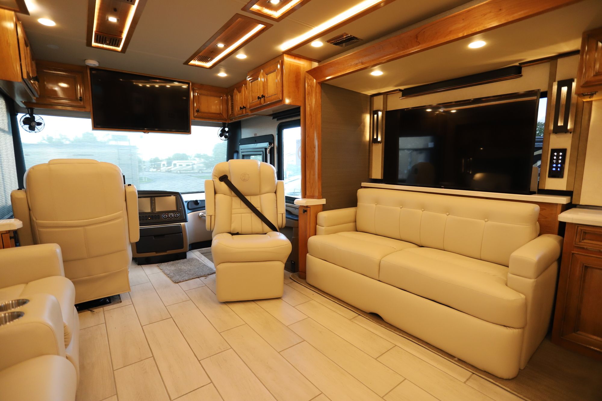 New 2021 Tiffin Motor Homes Allegro Bus 40IP Class A  For Sale