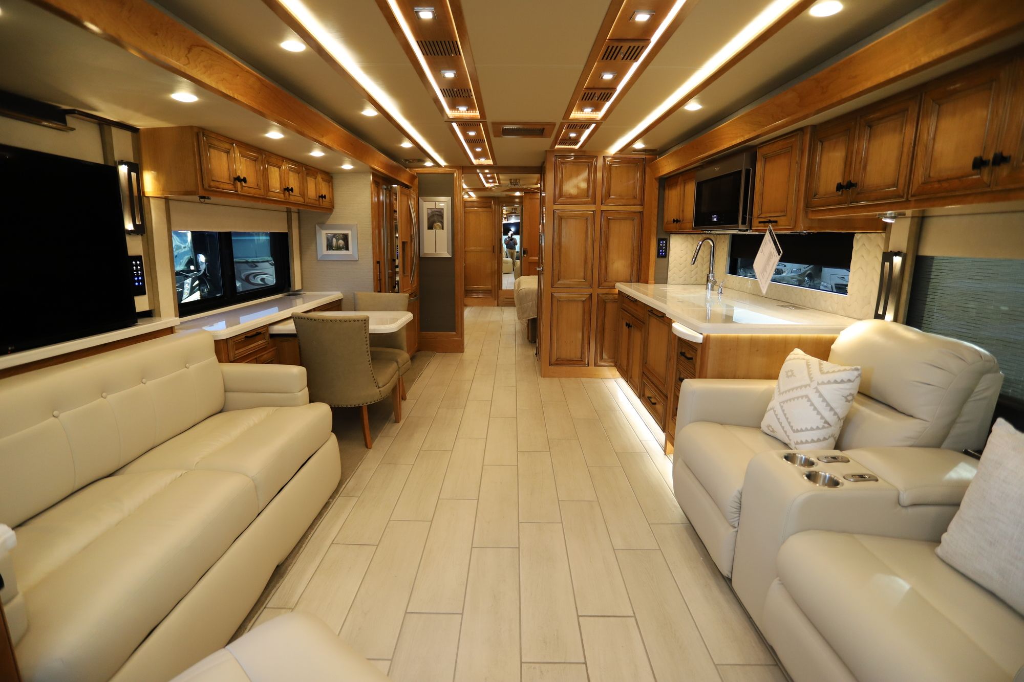 New 2021 Tiffin Motor Homes Allegro Bus 40IP Class A  For Sale