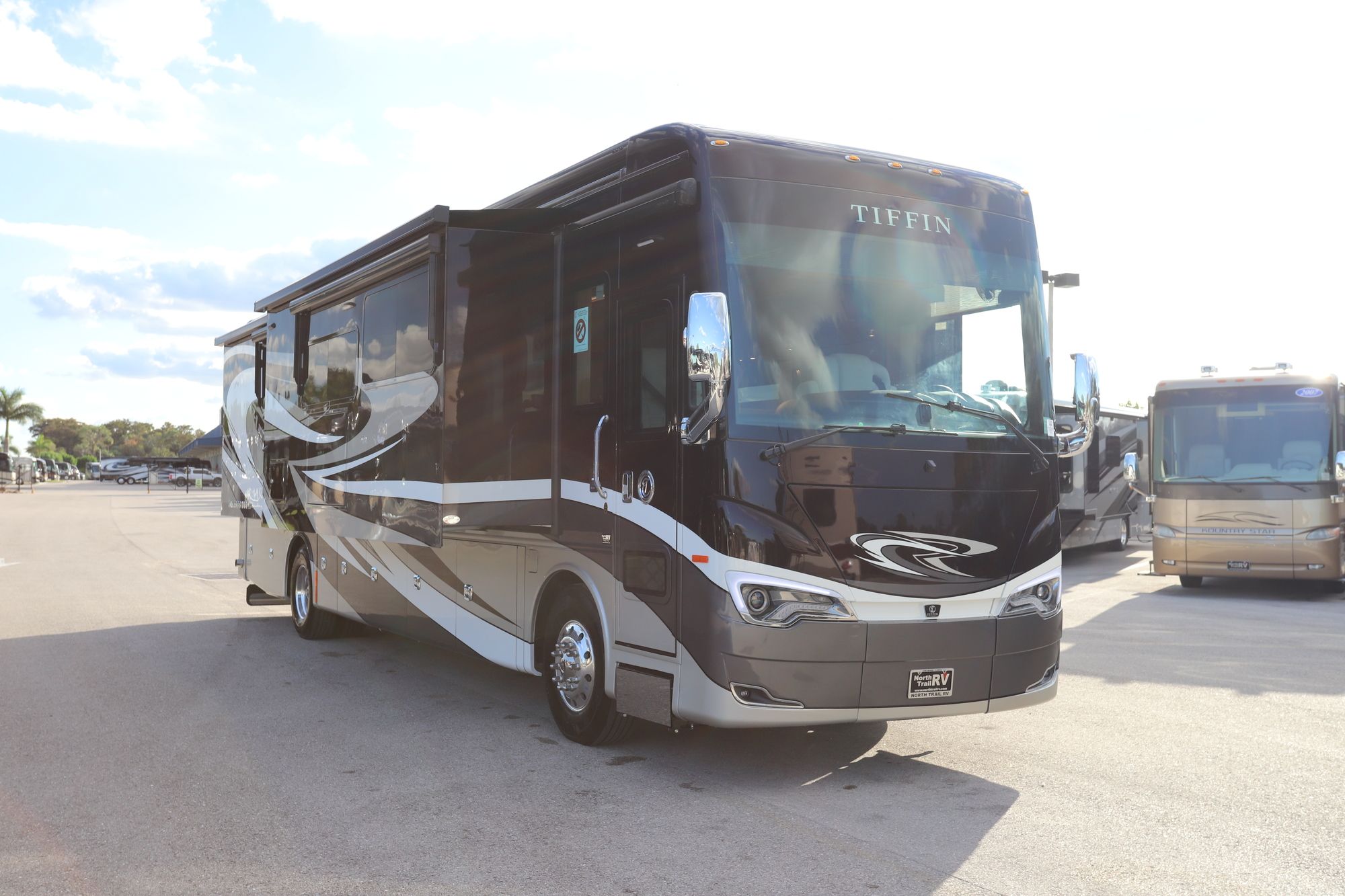 New 2021 Tiffin Motor Homes Allegro Bus 40IP Class A  For Sale