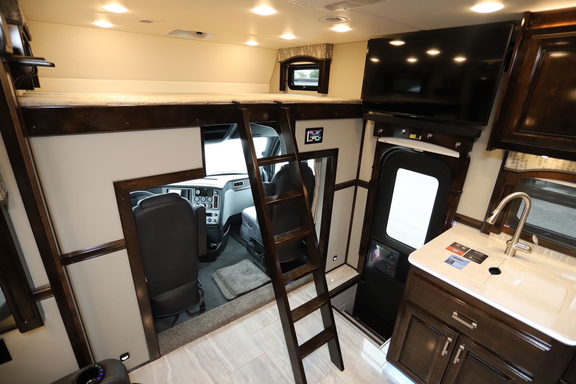 New 2021 Renegade Rv Classic Garage 2609 Super C  For Sale