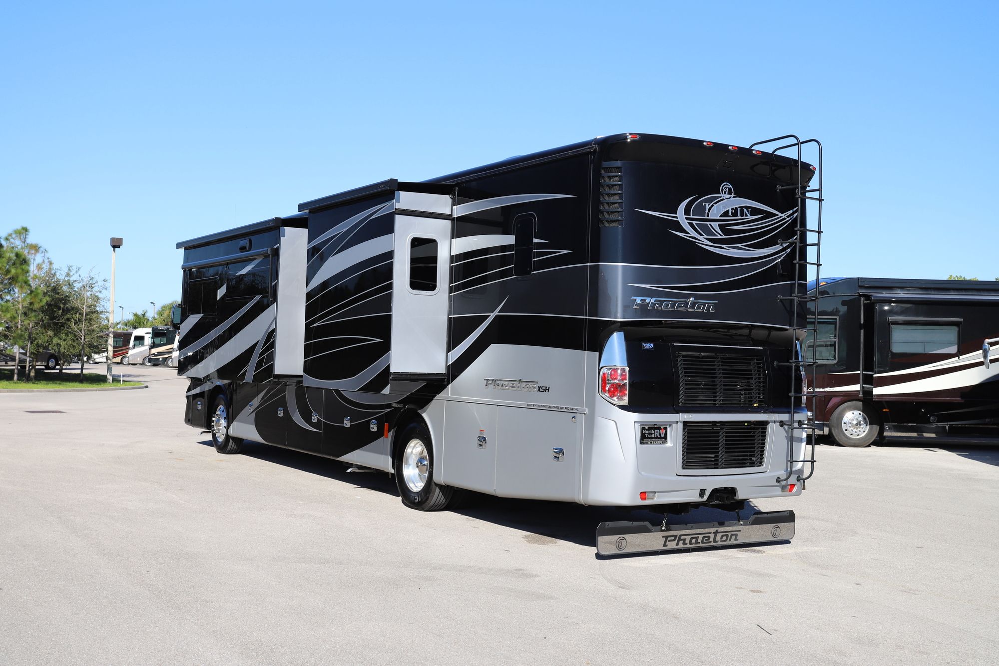 Used 2019 Tiffin Motor Homes Phaeton 40IH Class A  For Sale