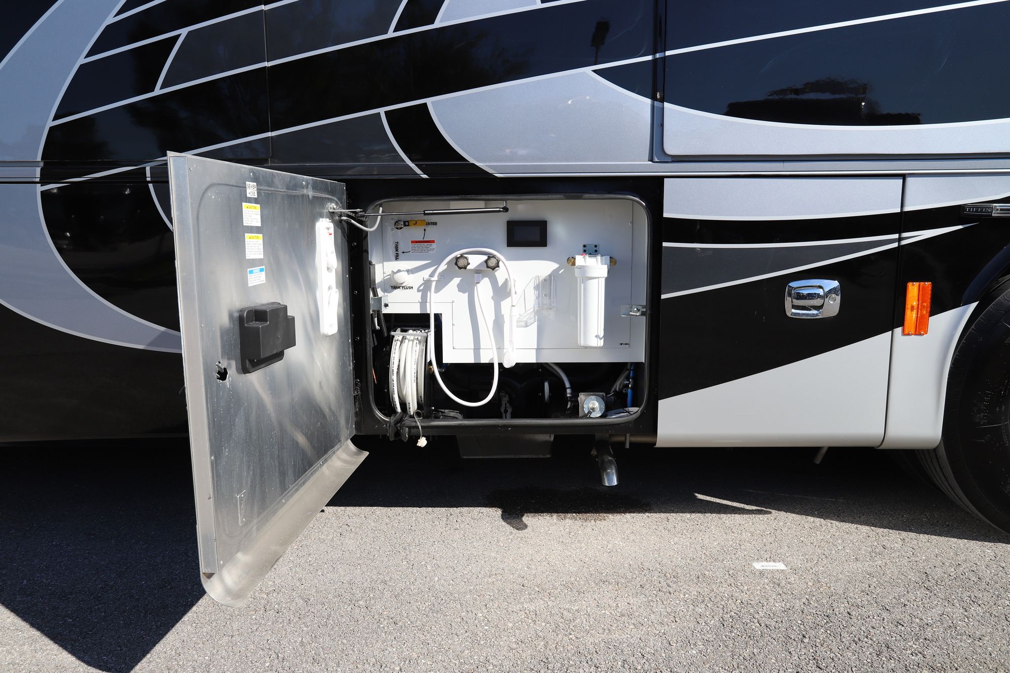 Used 2019 Tiffin Motor Homes Phaeton 40IH Class A  For Sale