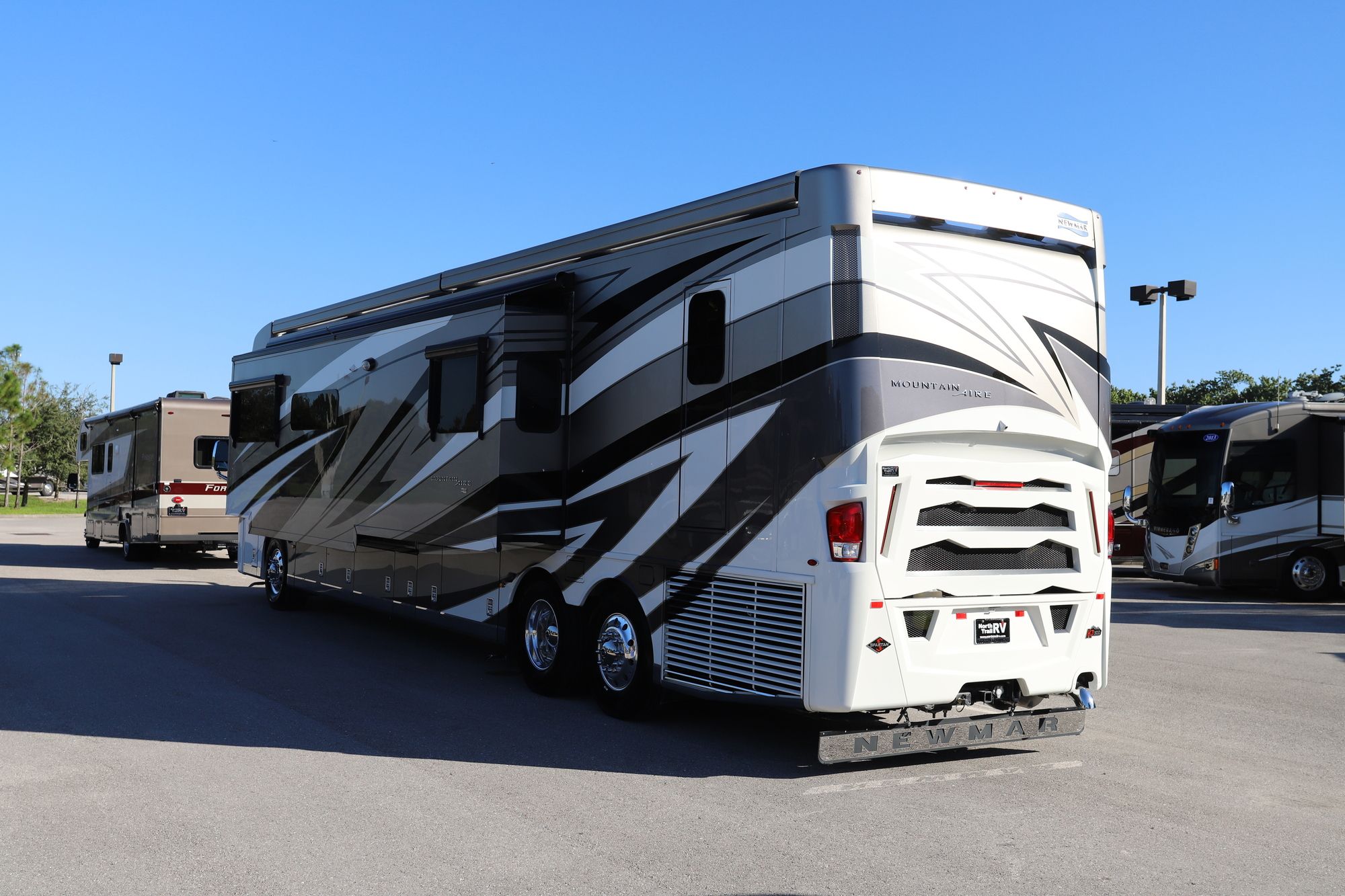 New 2021 Newmar Mountain Aire 4533 Class A  For Sale