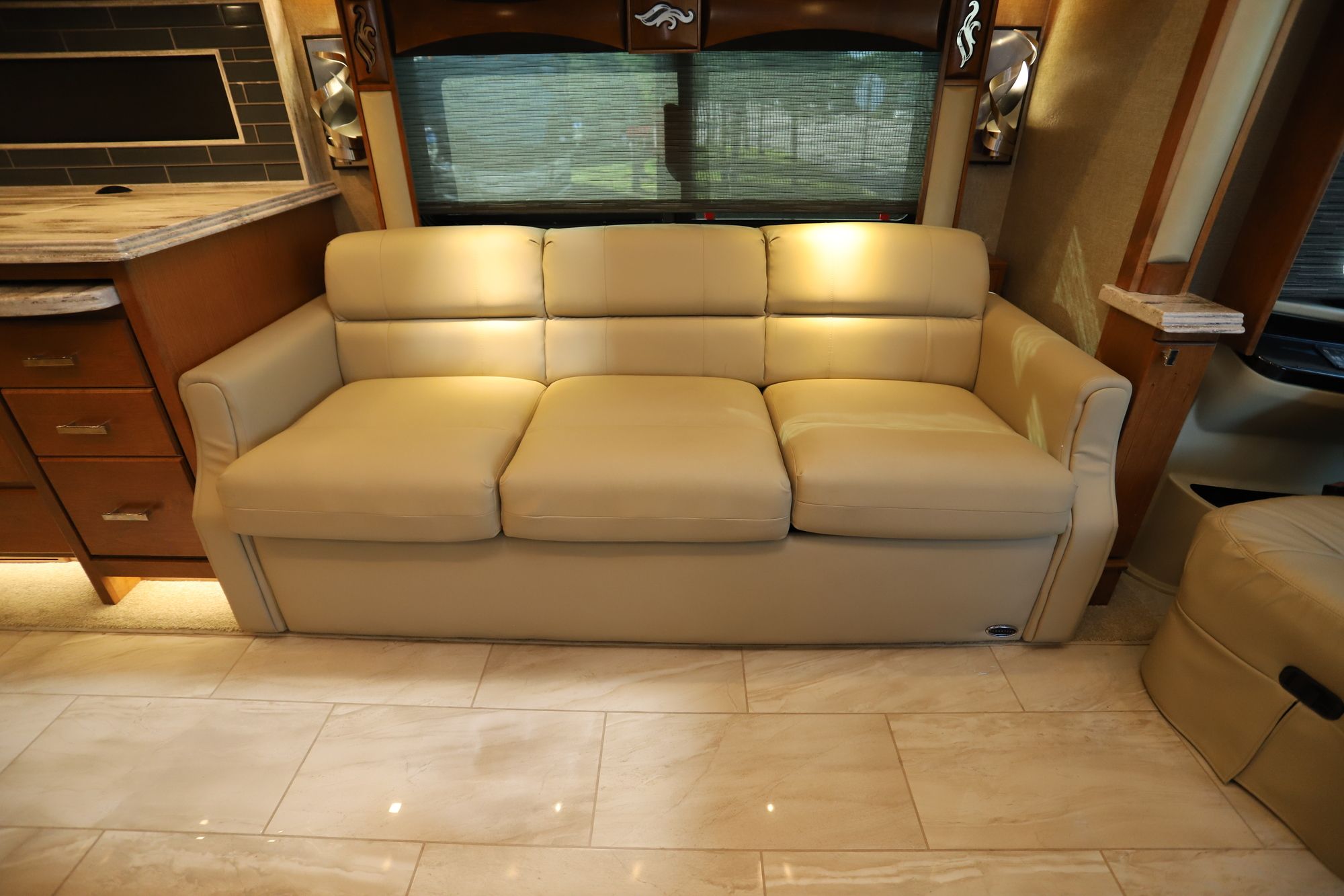 Used 2019 Tiffin Motor Homes Phaeton 40IH Class A  For Sale