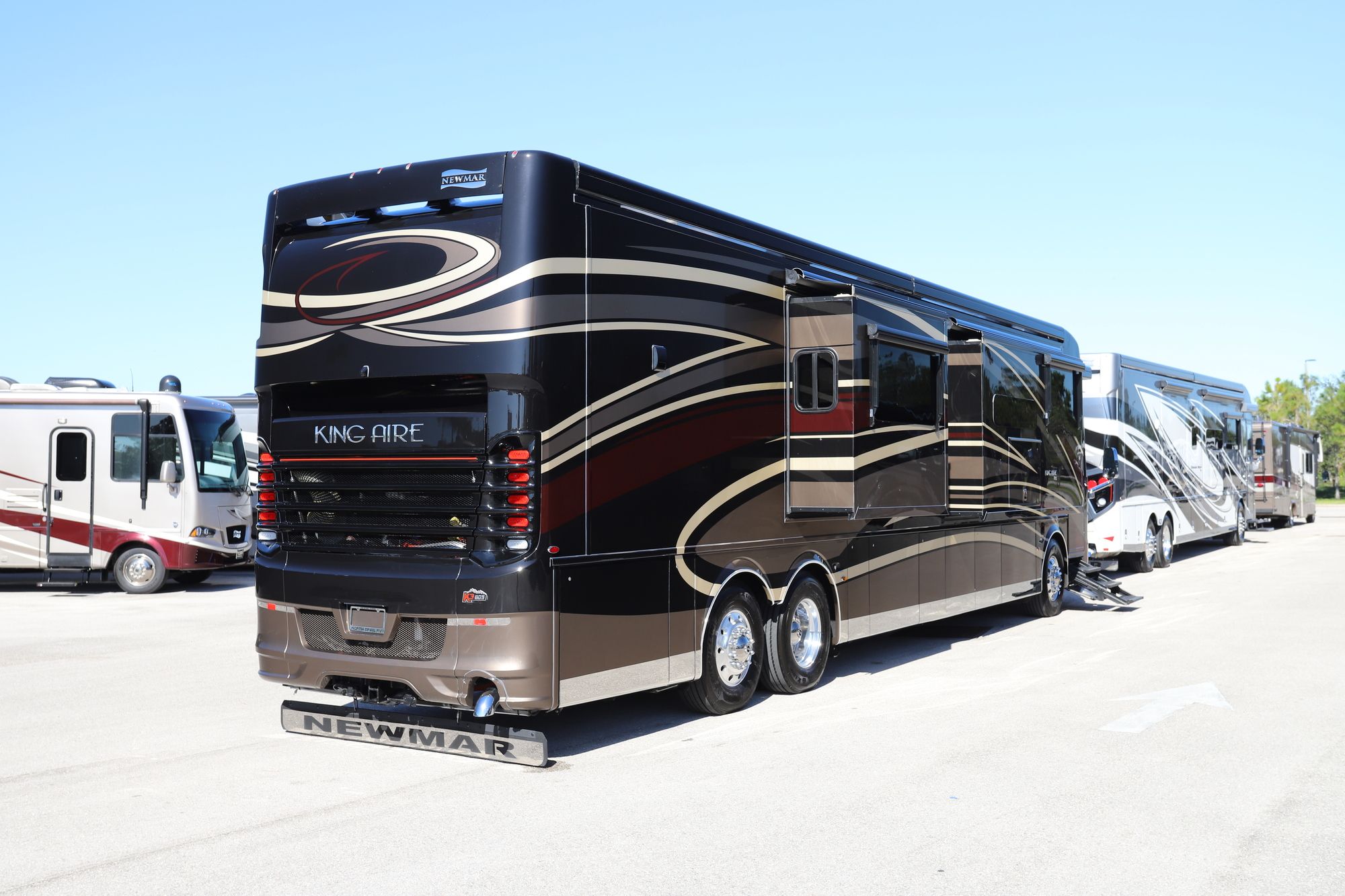 Used 2019 Newmar King Aire 4553 Class A  For Sale