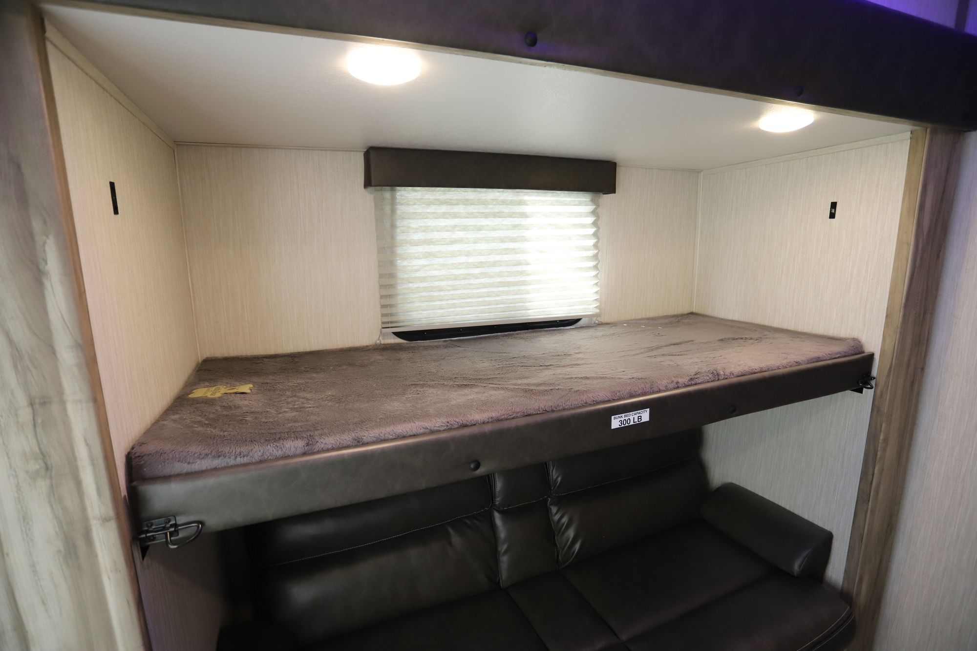 Used 2021 Forest River Arctic Wolf 321BH Fifth Wheel  For Sale