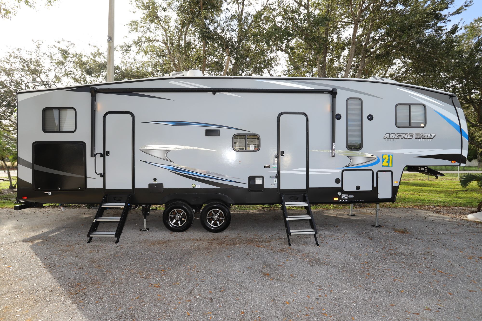 Used 2021 Forest River Arctic Wolf 321BH Fifth Wheel  For Sale