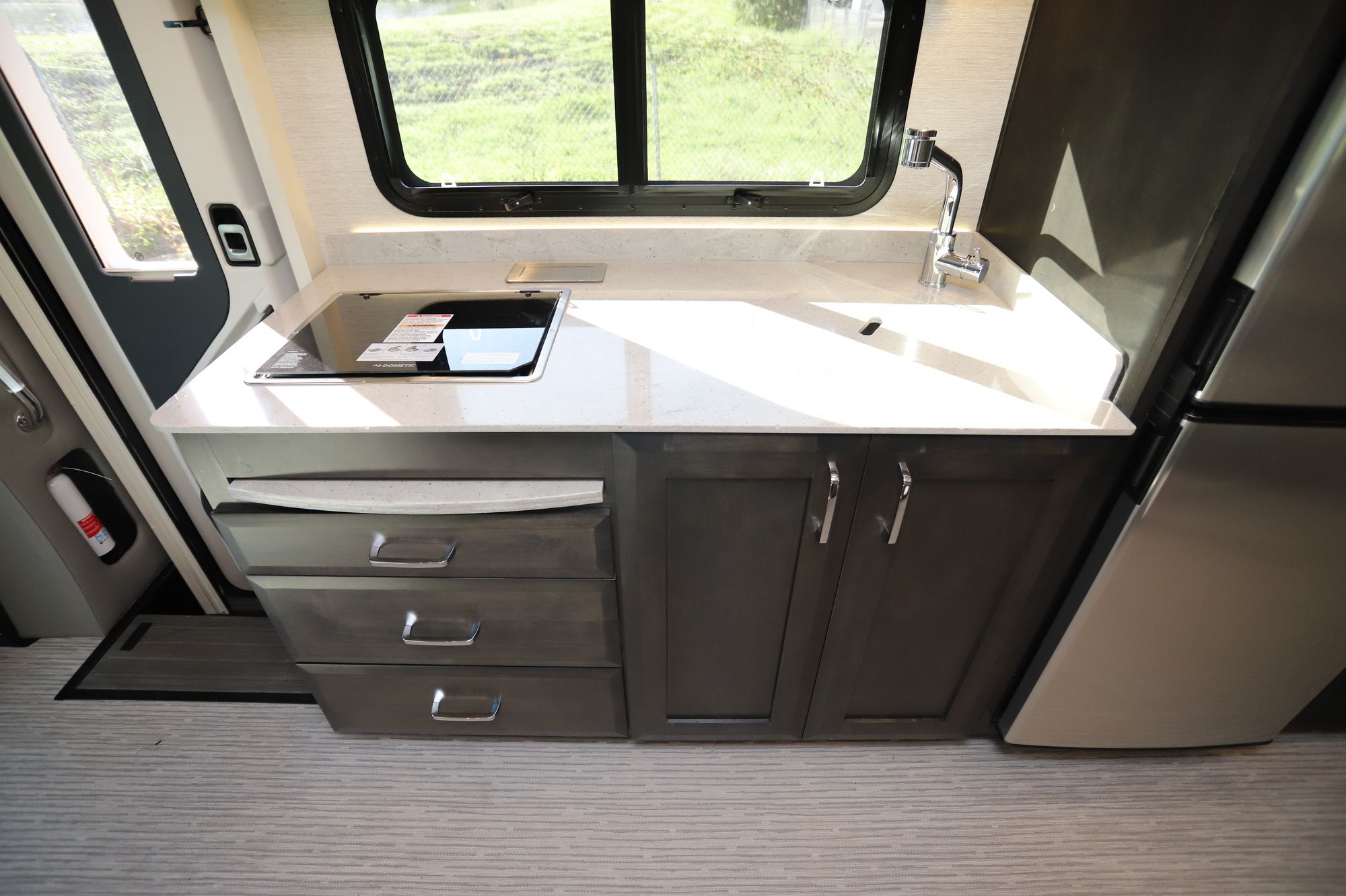 New 2021 Tiffin Motor Homes Wayfarer 25RW Class C  For Sale