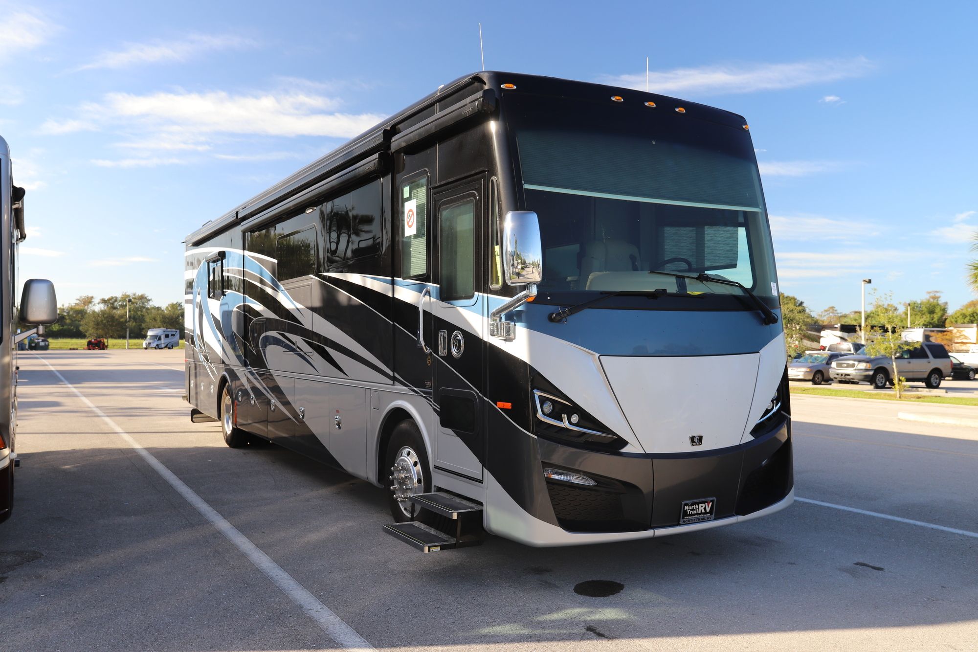 New 2021 Tiffin Motor Homes Phaeton 40IH Class A  For Sale