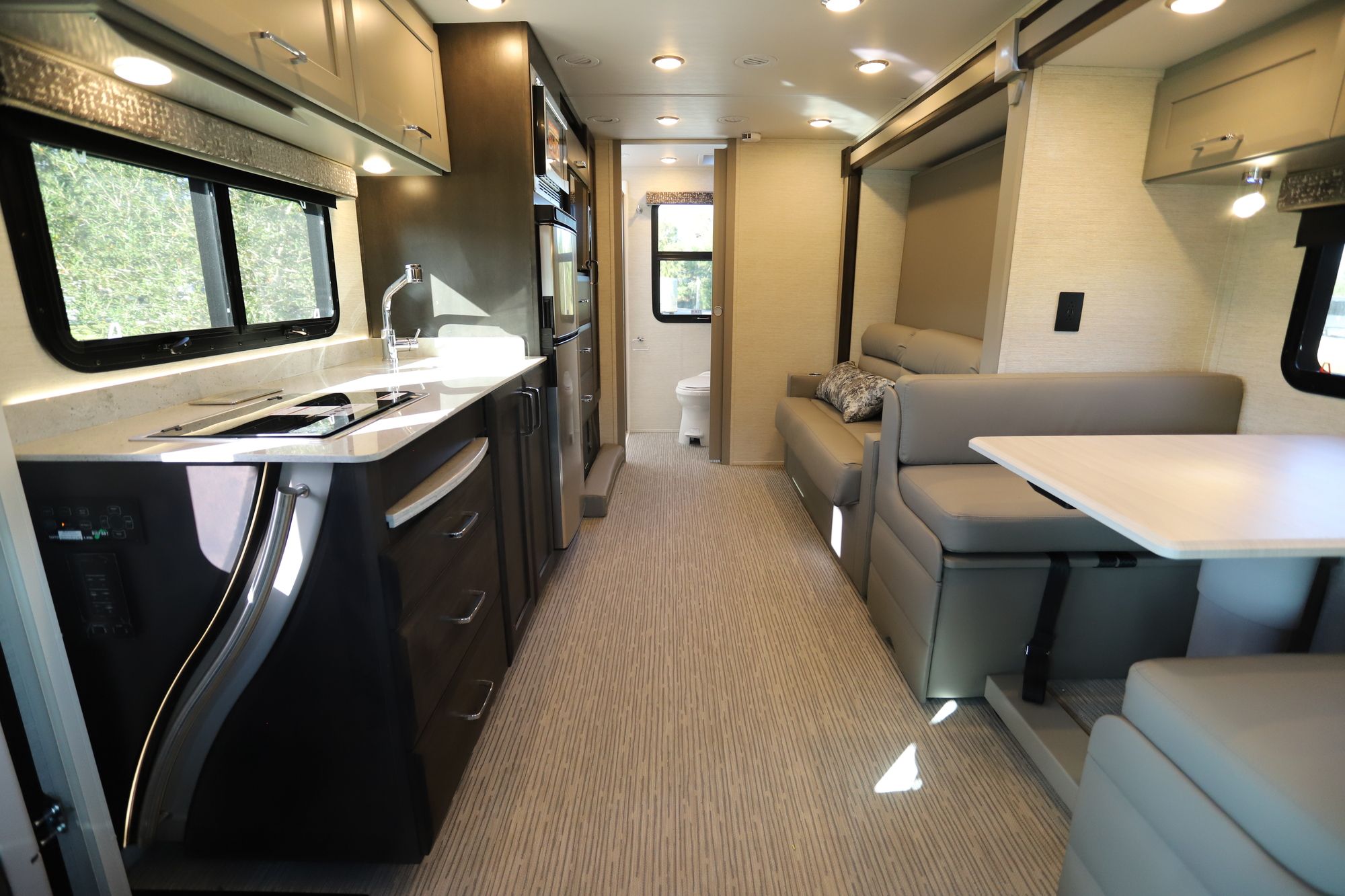 New 2021 Tiffin Motor Homes Wayfarer 25RW Class C  For Sale