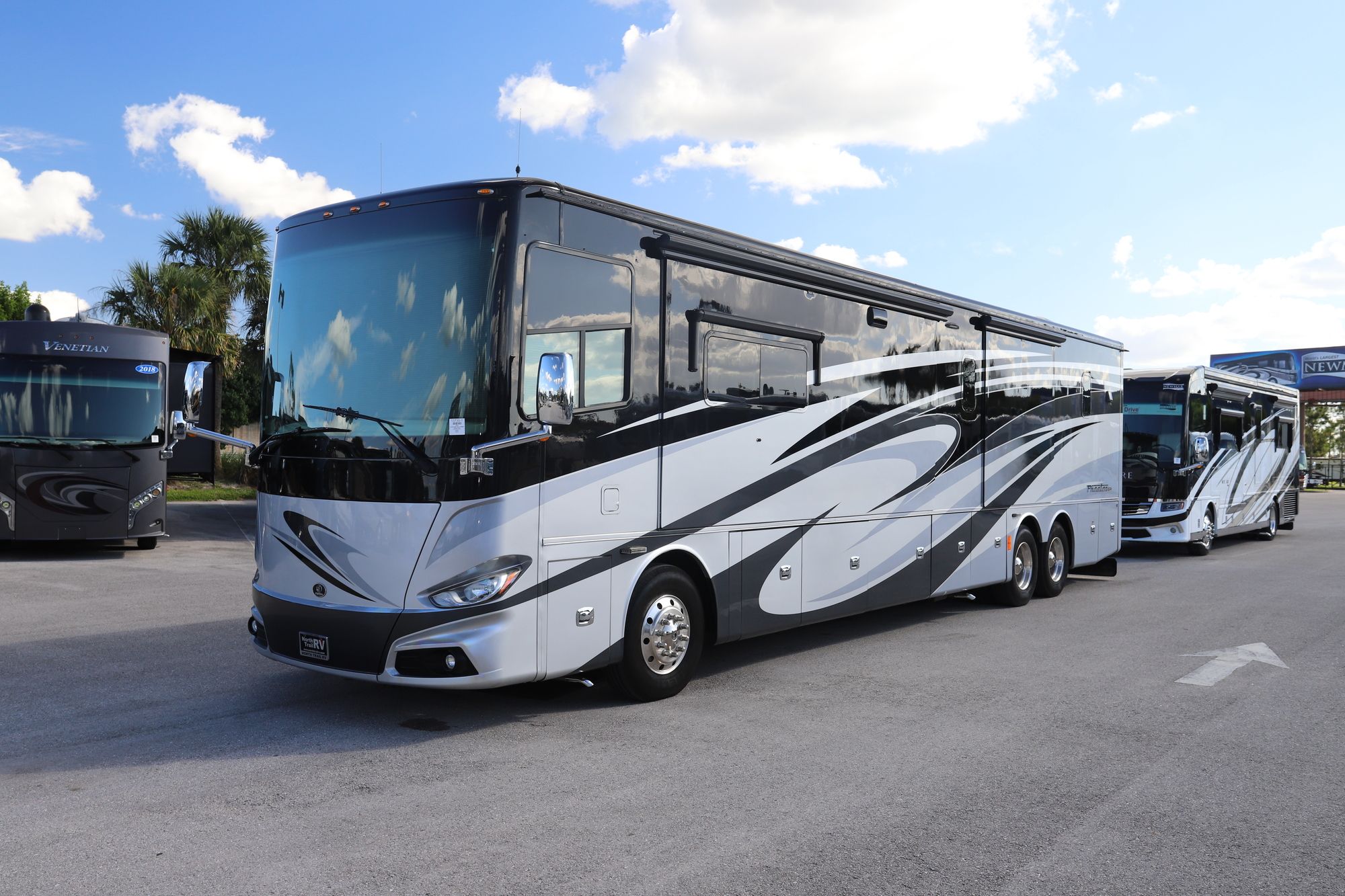 Used 2018 Tiffin Motor Homes Phaeton 44OH Class A  For Sale