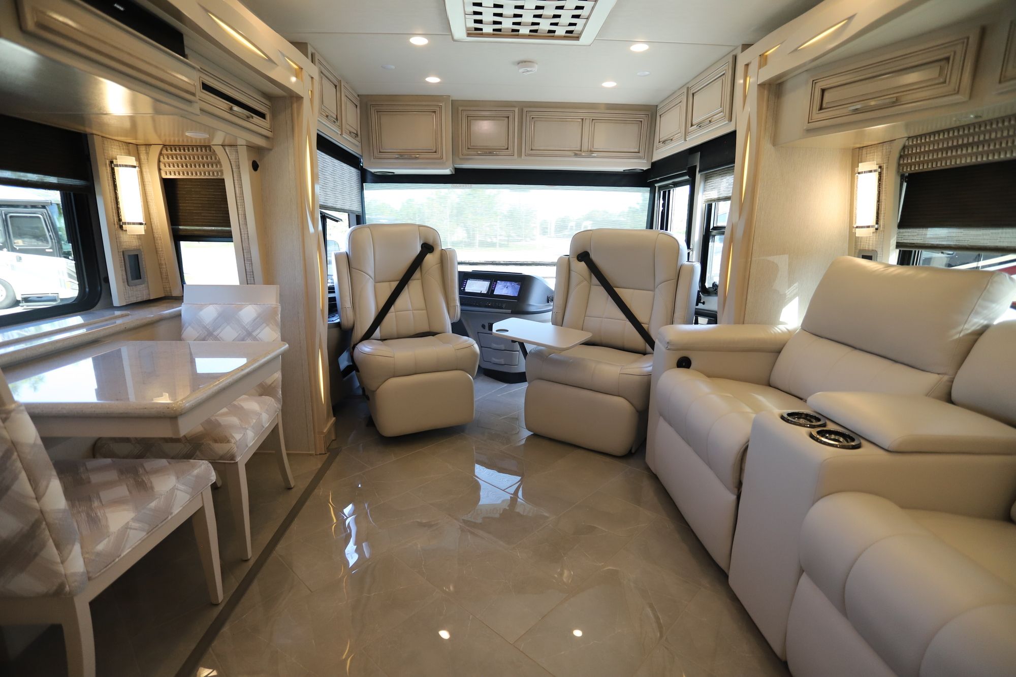 New 2021 Newmar New Aire 3545 Class A  For Sale