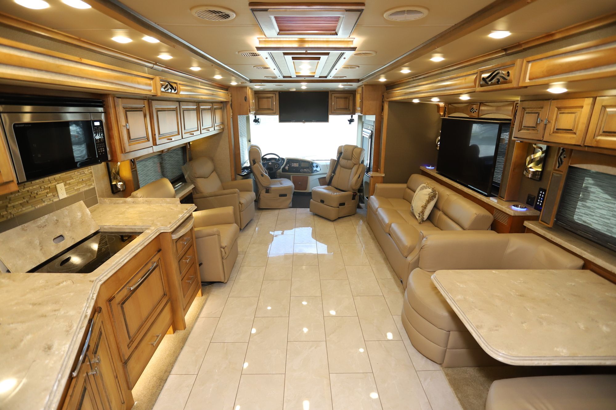 Used 2018 Tiffin Motor Homes Phaeton 44OH Class A  For Sale