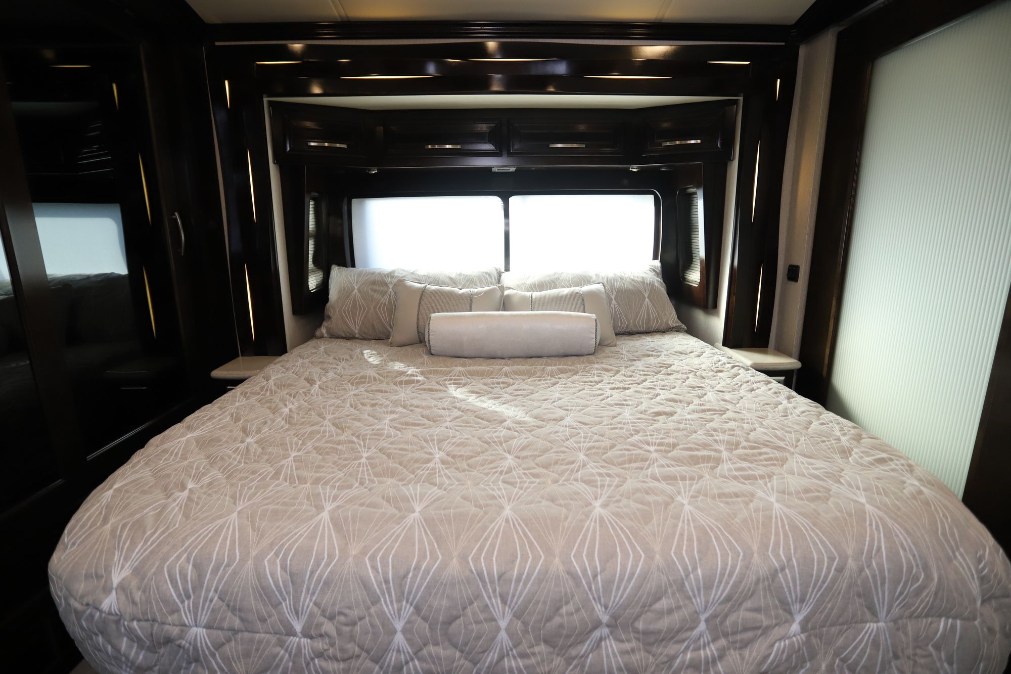 New 2021 Newmar New Aire 3543 Class A  For Sale