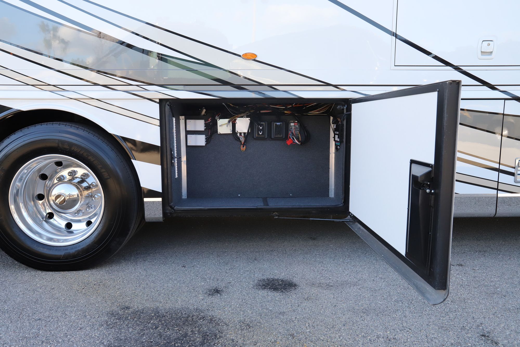 New 2021 Newmar New Aire 3543 Class A  For Sale