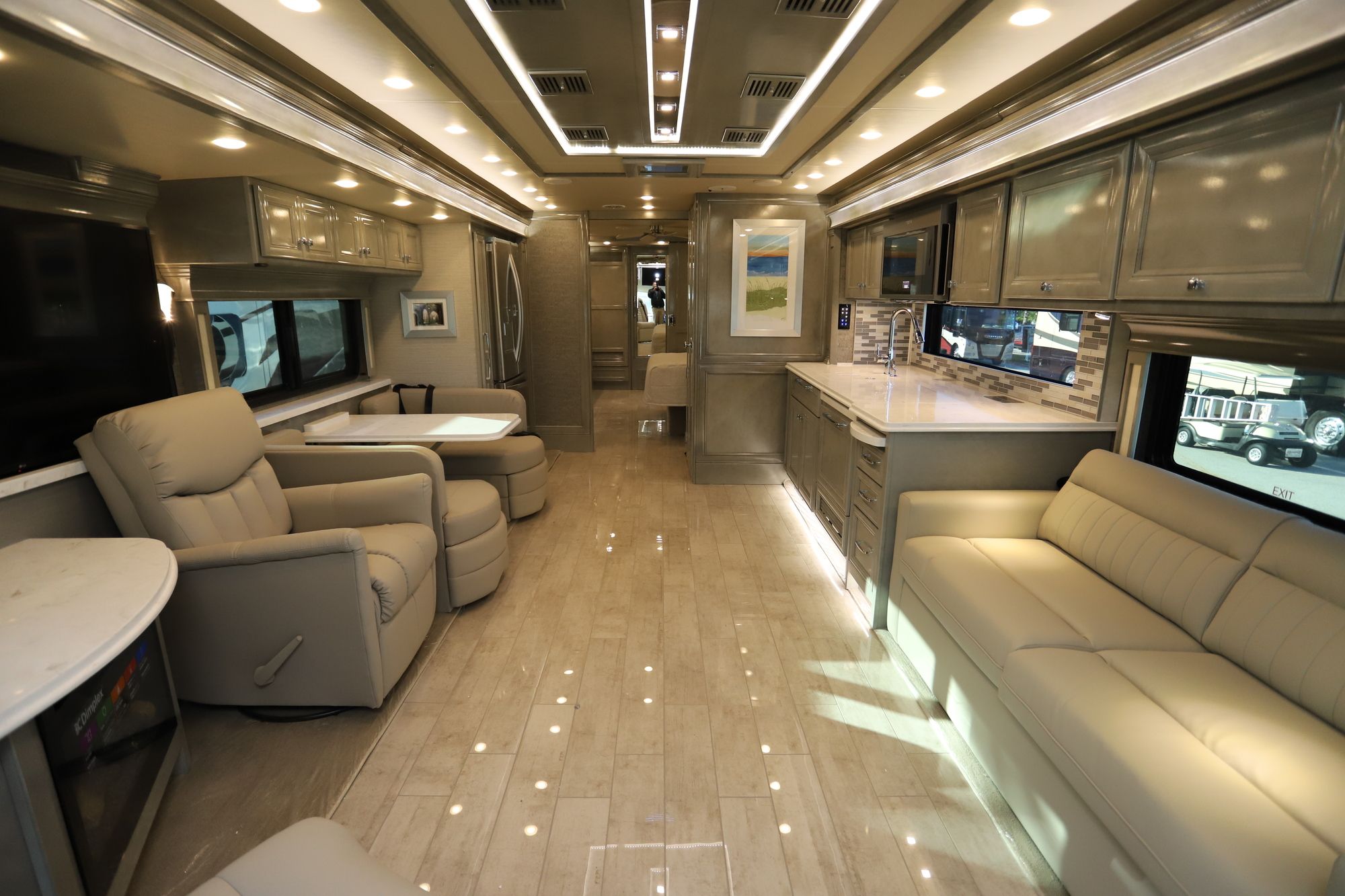 New 2021 Tiffin Motor Homes Phaeton 40IH Class A  For Sale