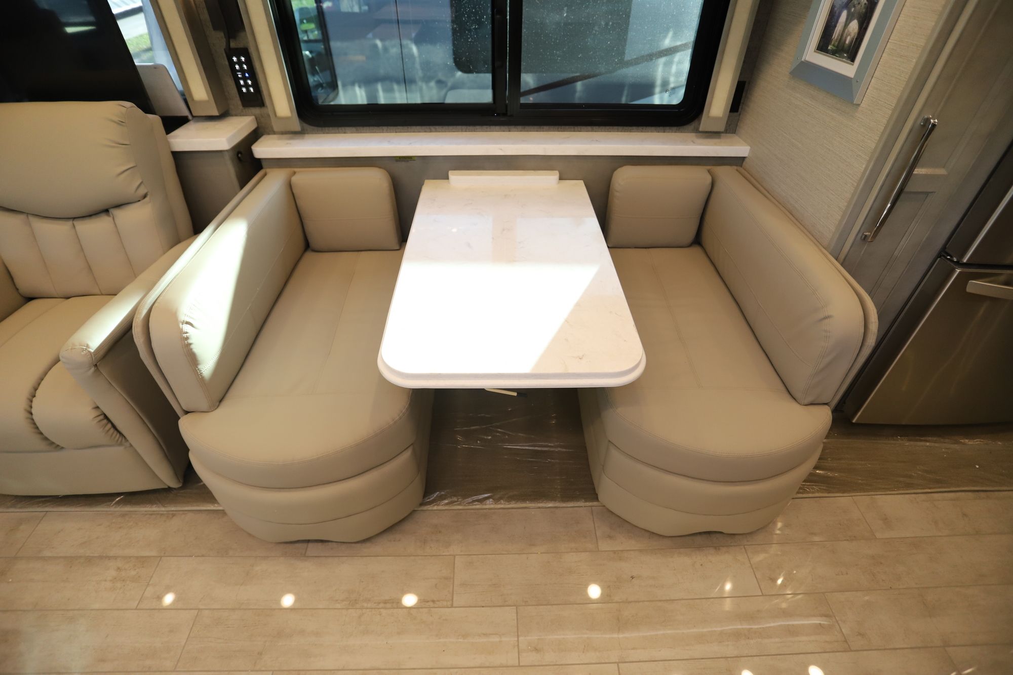 New 2021 Tiffin Motor Homes Phaeton 40IH Class A  For Sale