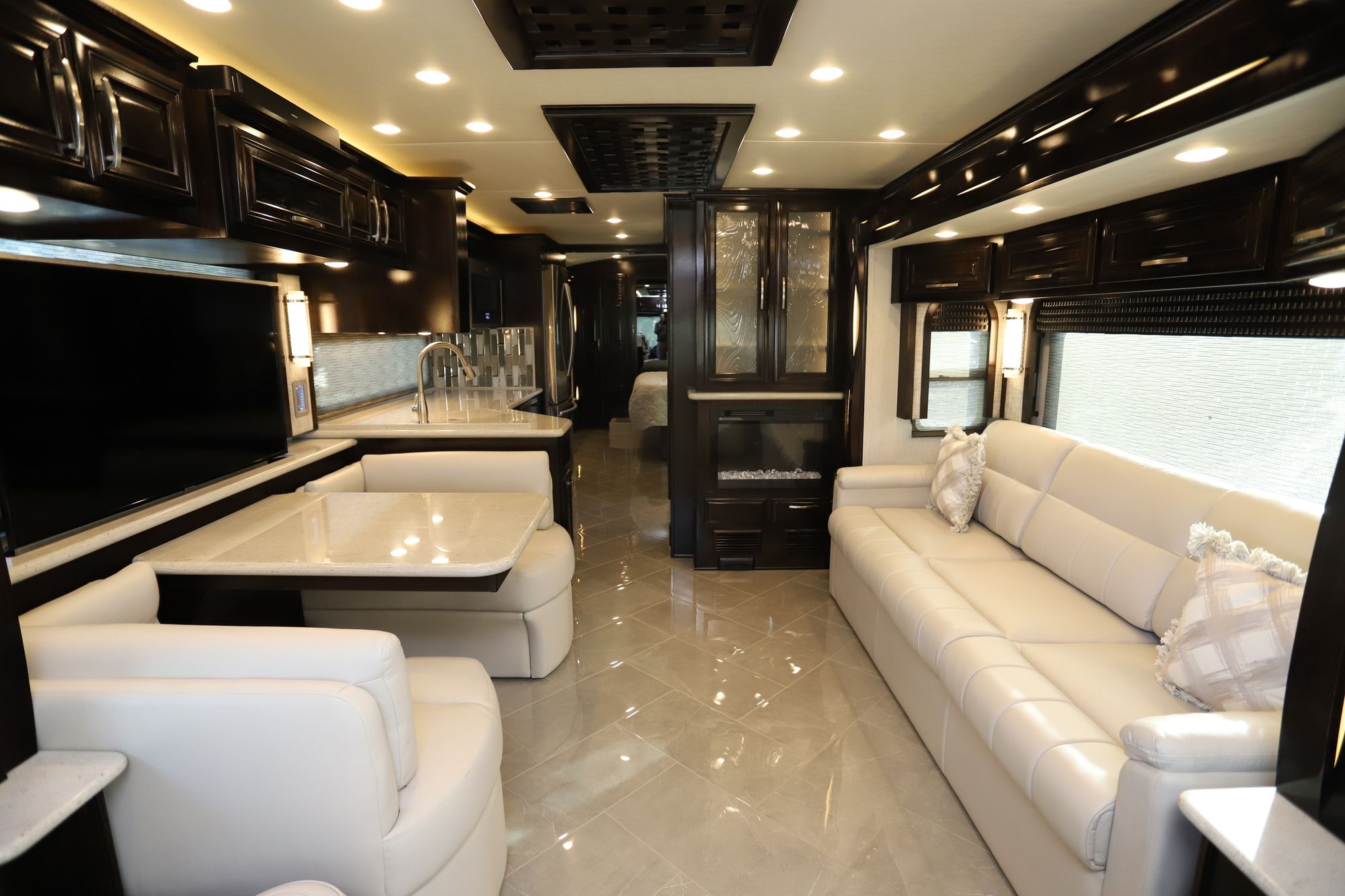 New 2021 Newmar New Aire 3543 Class A  For Sale