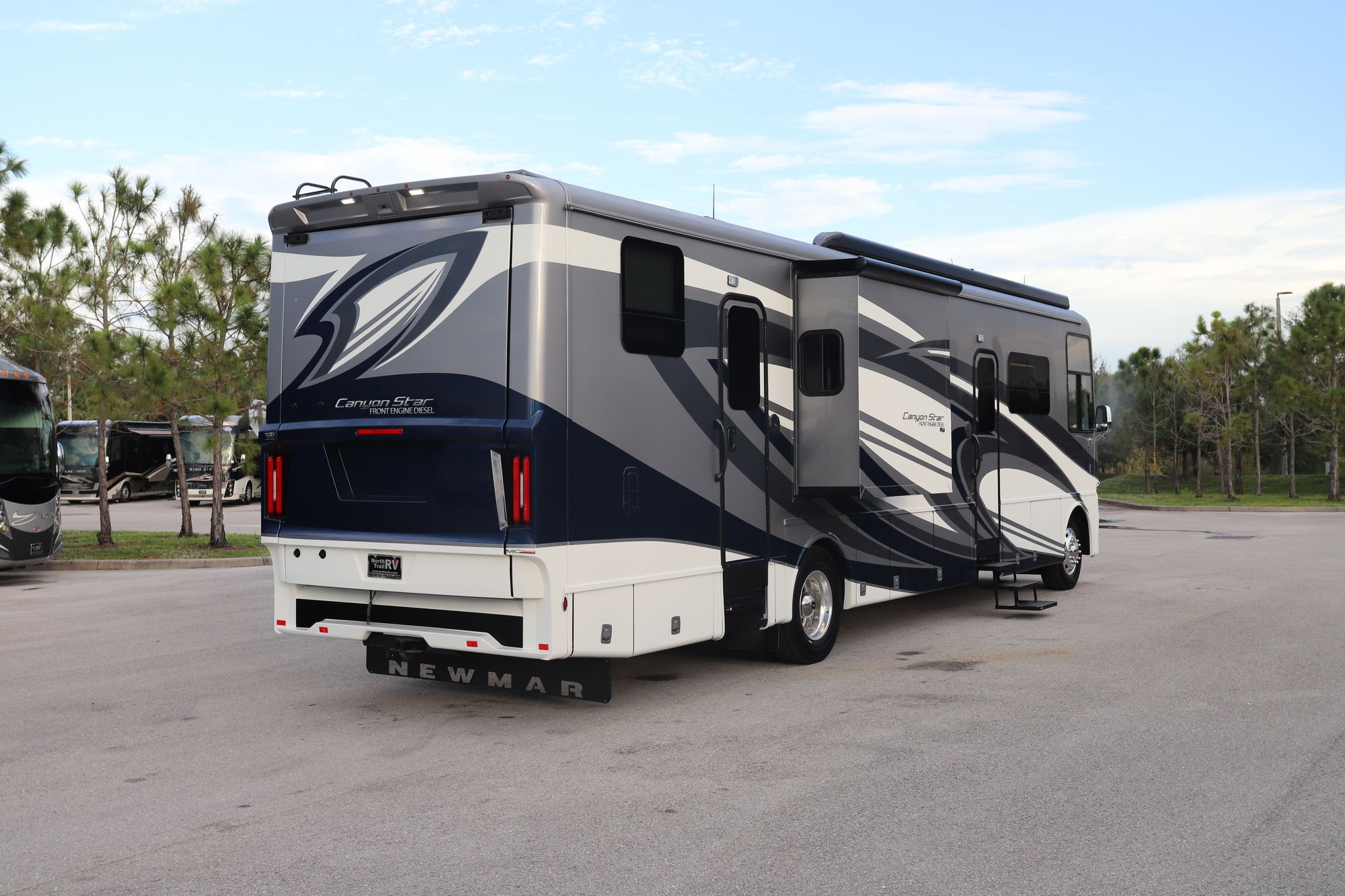 New 2021 Newmar Canyon Star 3927 Class A  For Sale