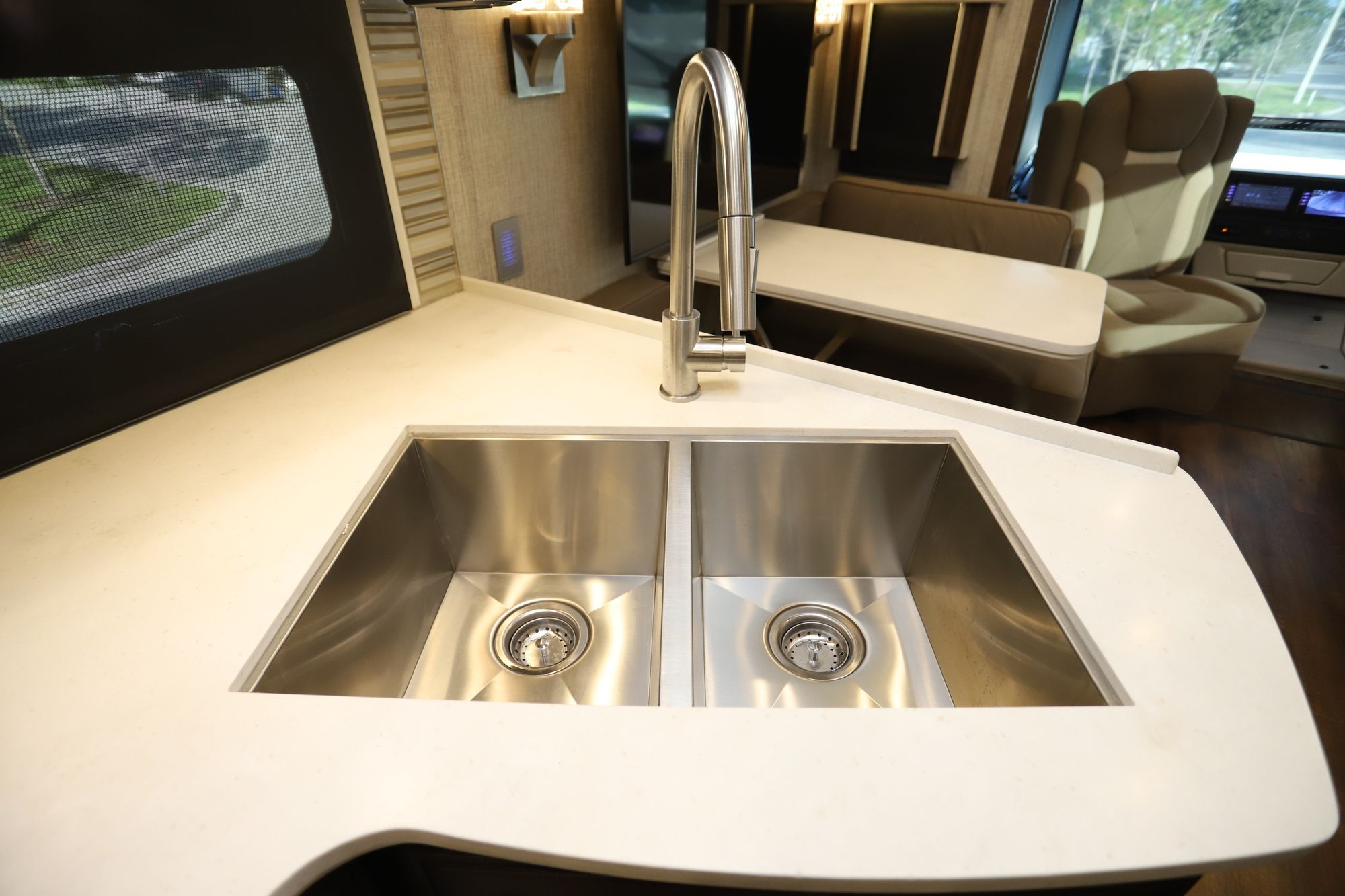 New 2021 Newmar Canyon Star 3927 Class A  For Sale