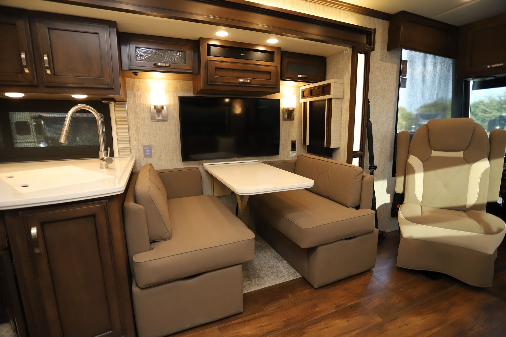 New 2021 Newmar Canyon Star 3927 Class A  For Sale