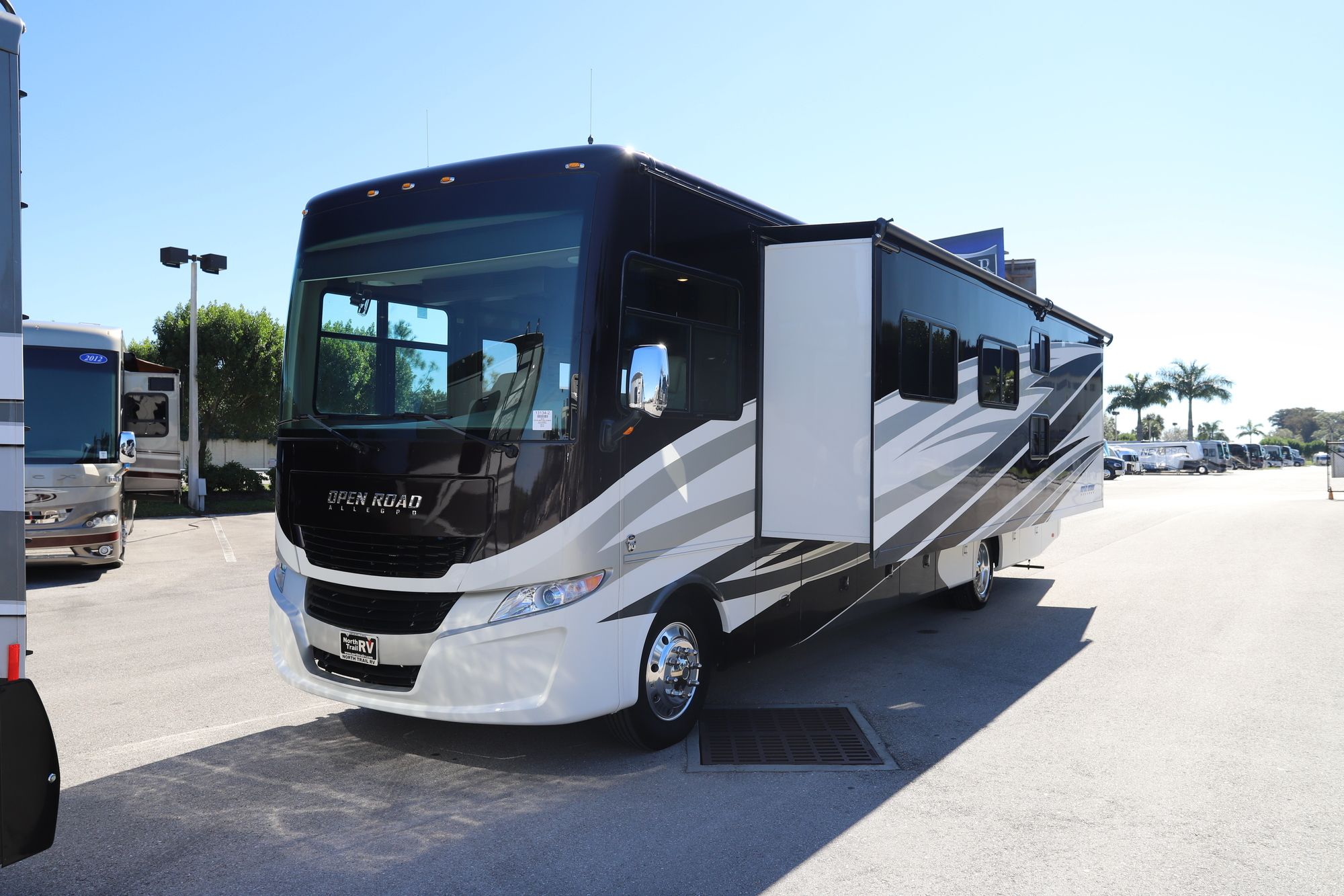 Used 2019 Tiffin Motor Homes Allegro 36UA Class A  For Sale