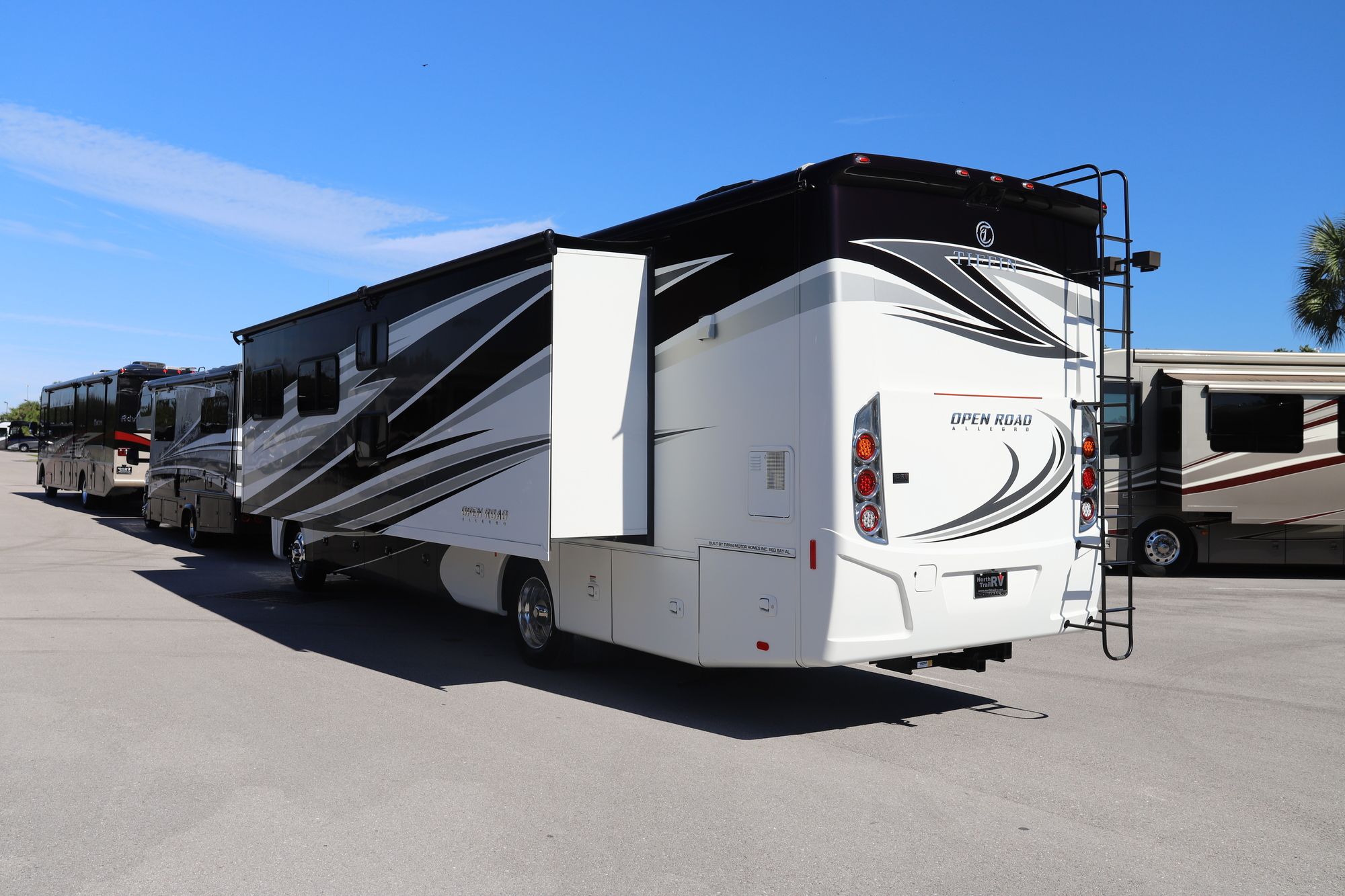 Used 2019 Tiffin Motor Homes Allegro 36UA Class A  For Sale