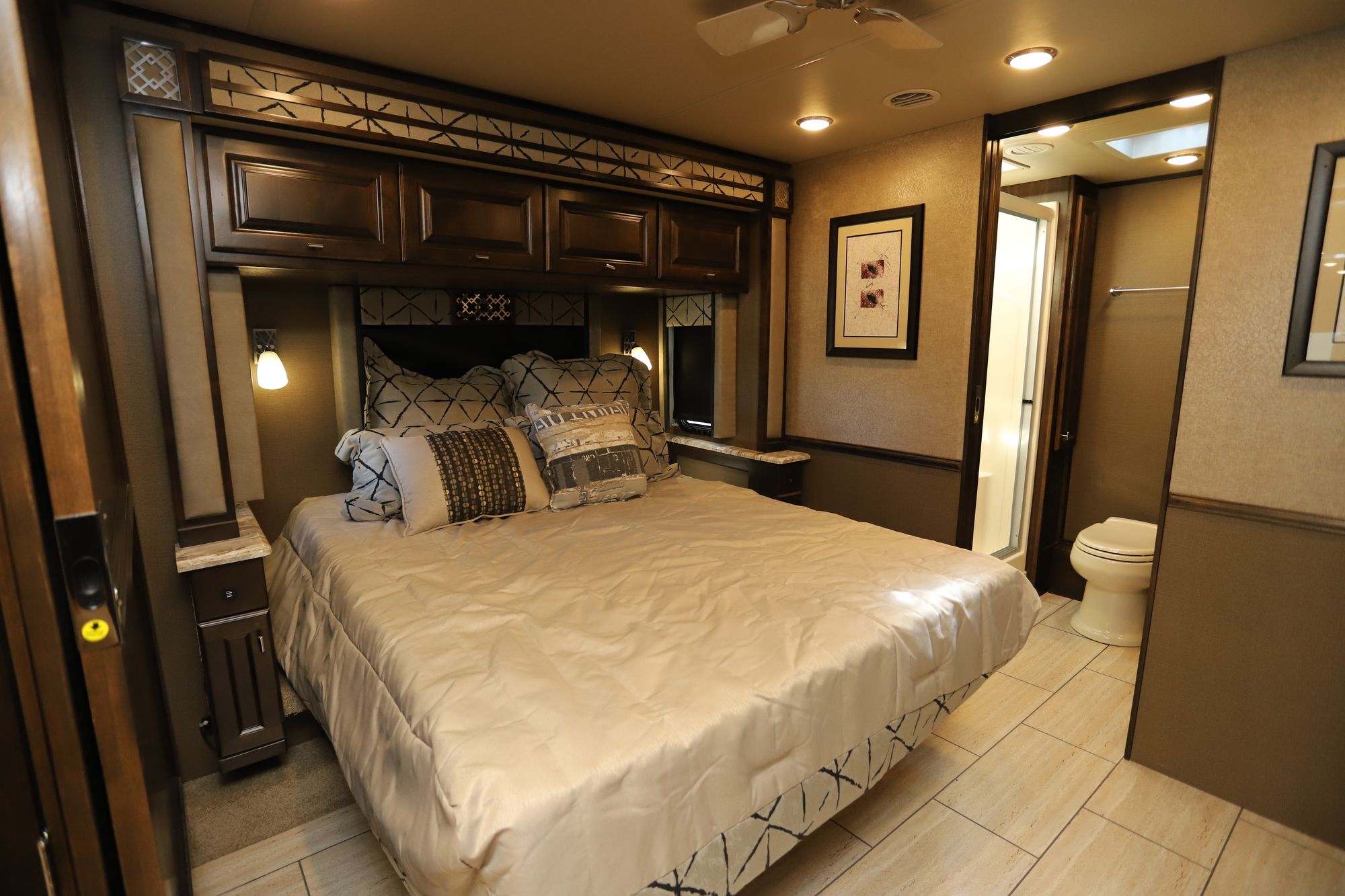 Used 2019 Tiffin Motor Homes Allegro 36UA Class A  For Sale