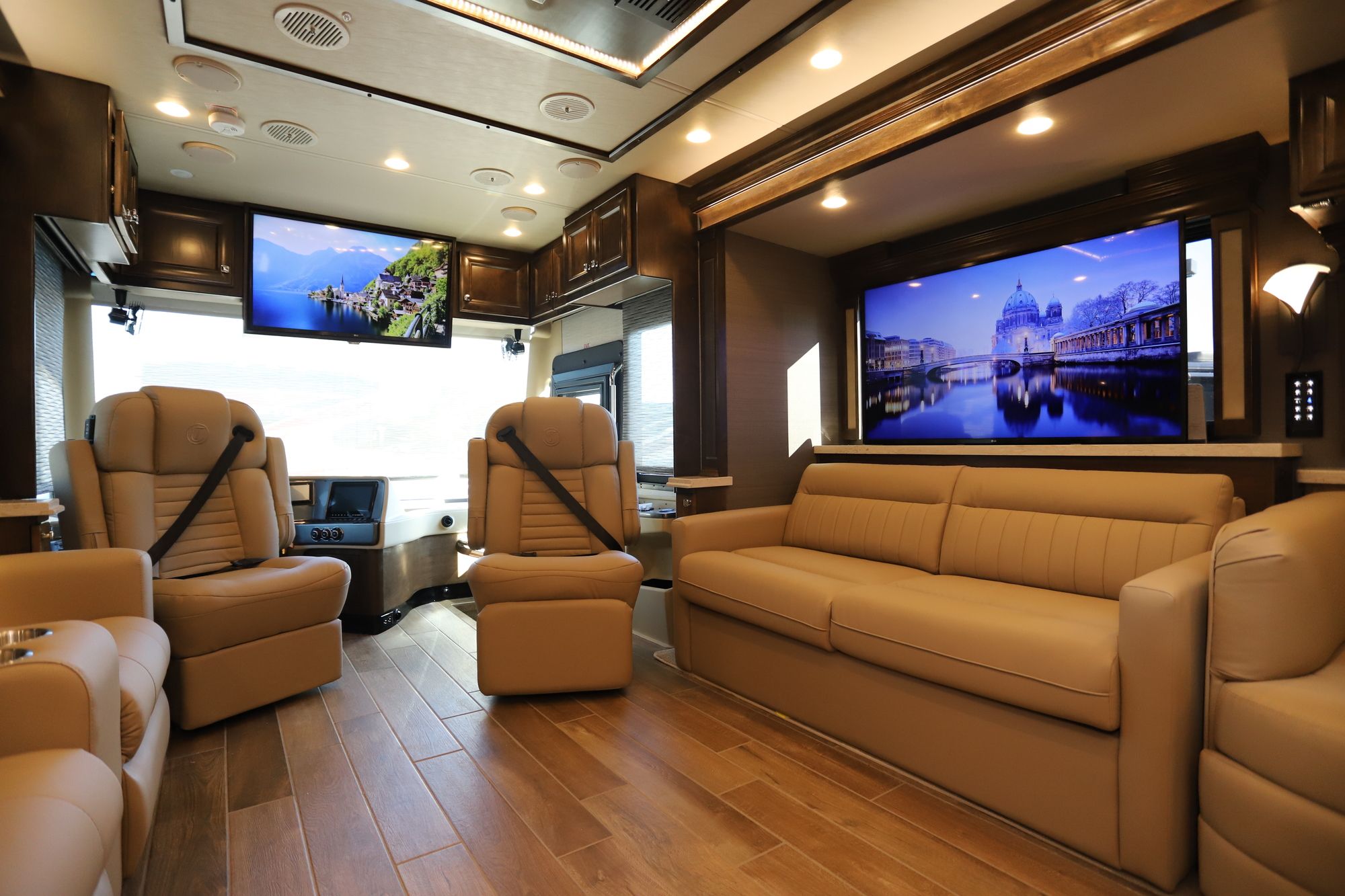 New 2021 Tiffin Motor Homes Phaeton 40IH Class A  For Sale