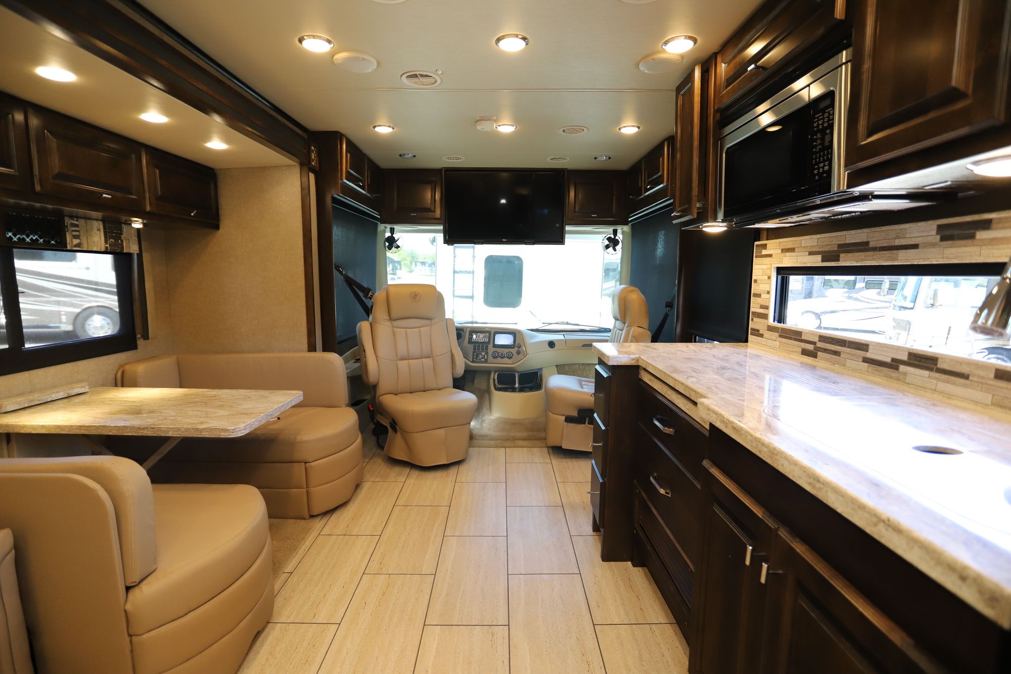 Used 2019 Tiffin Motor Homes Allegro 36UA Class A  For Sale