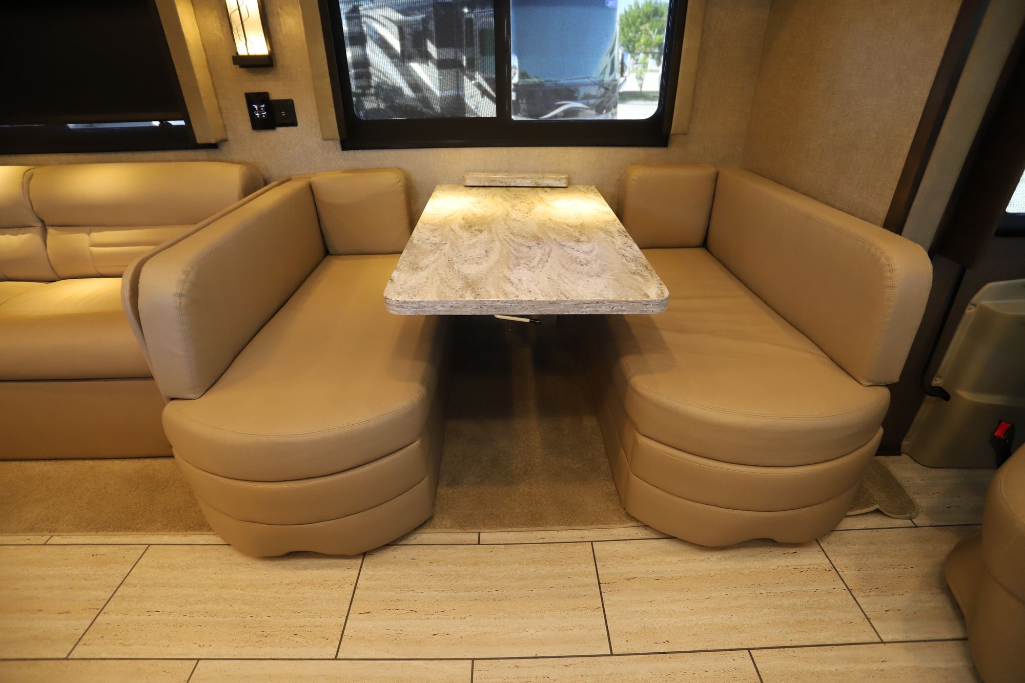 Used 2019 Tiffin Motor Homes Allegro 36UA Class A  For Sale