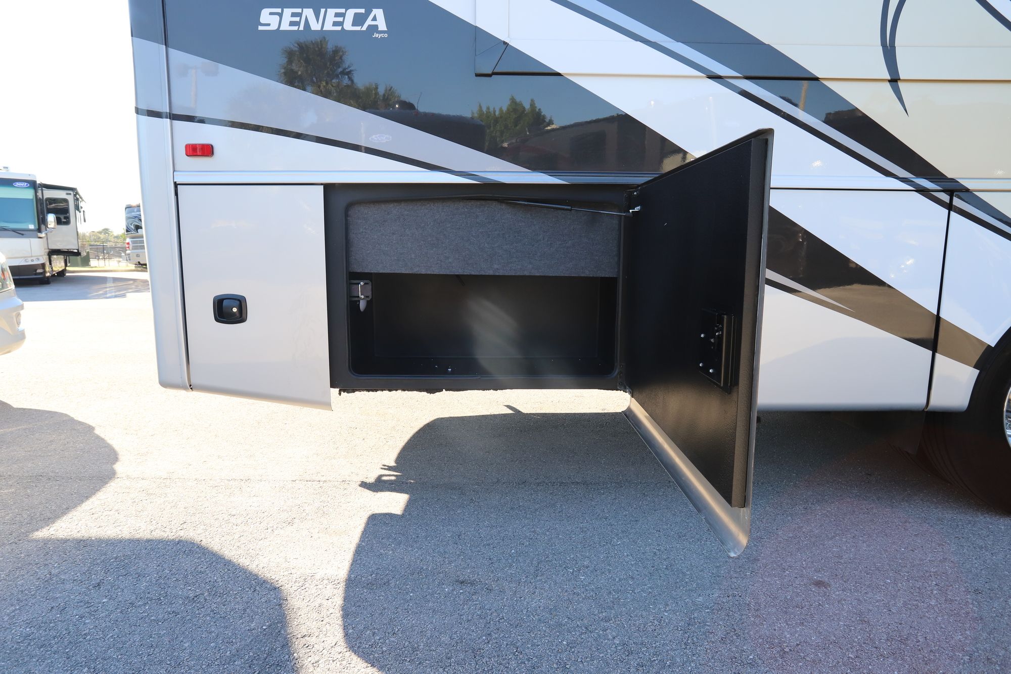 New 2021 Jayco Seneca 37K Super C  For Sale