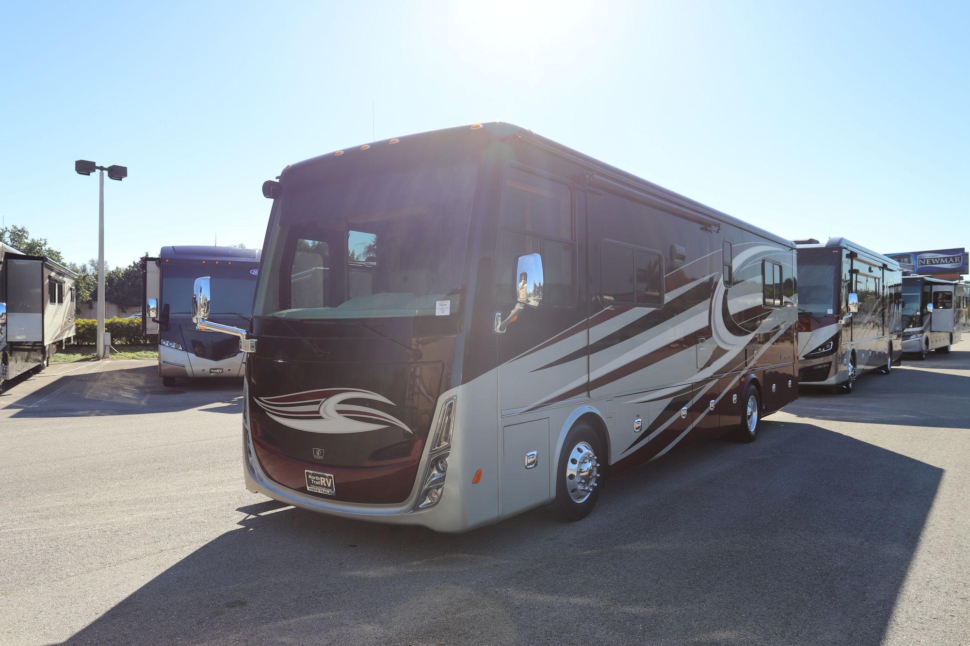 Used 2017 Tiffin Motor Homes Breeze 32BR Class A  For Sale