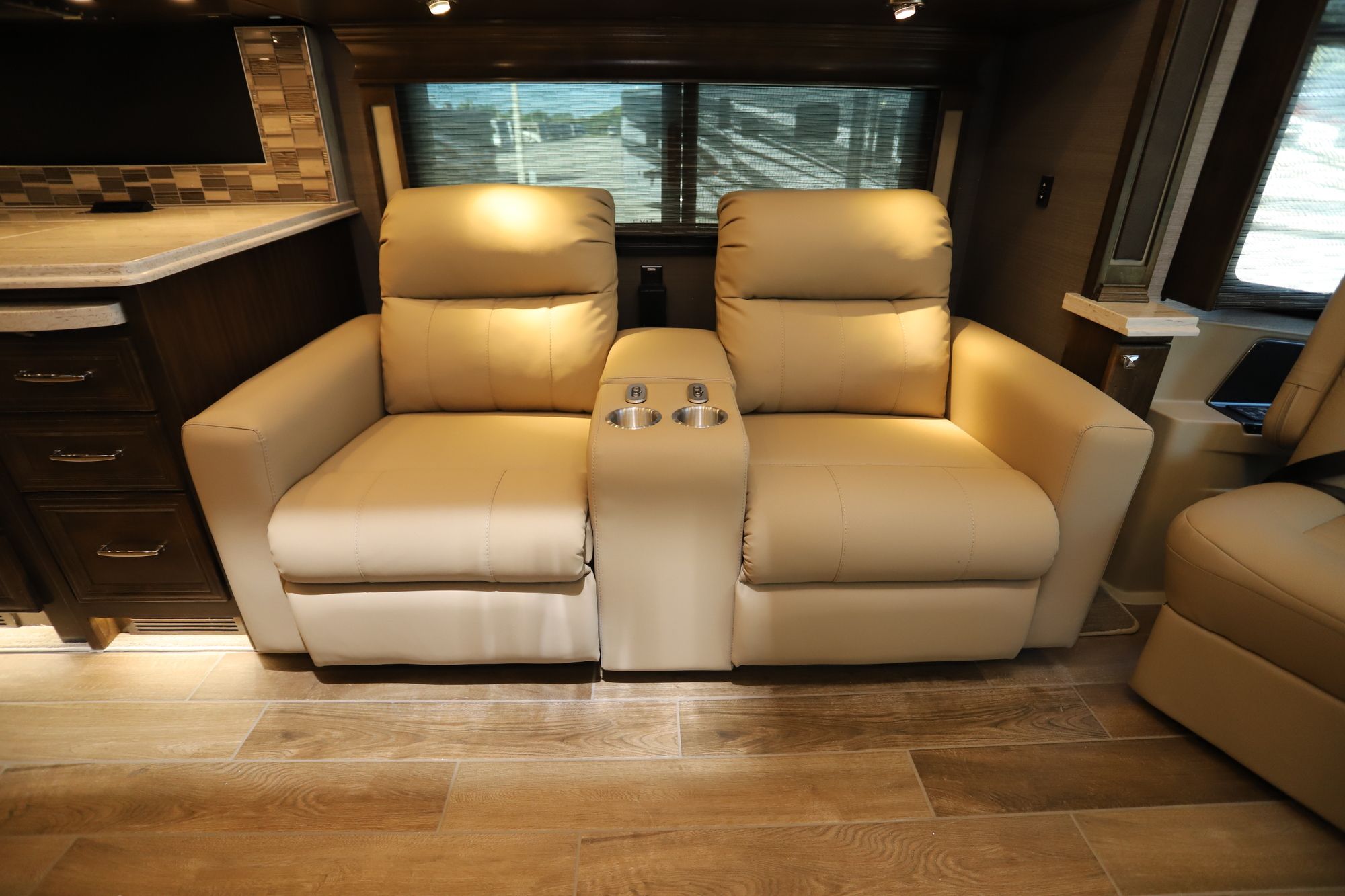 New 2021 Tiffin Motor Homes Phaeton 40IH Class A  For Sale