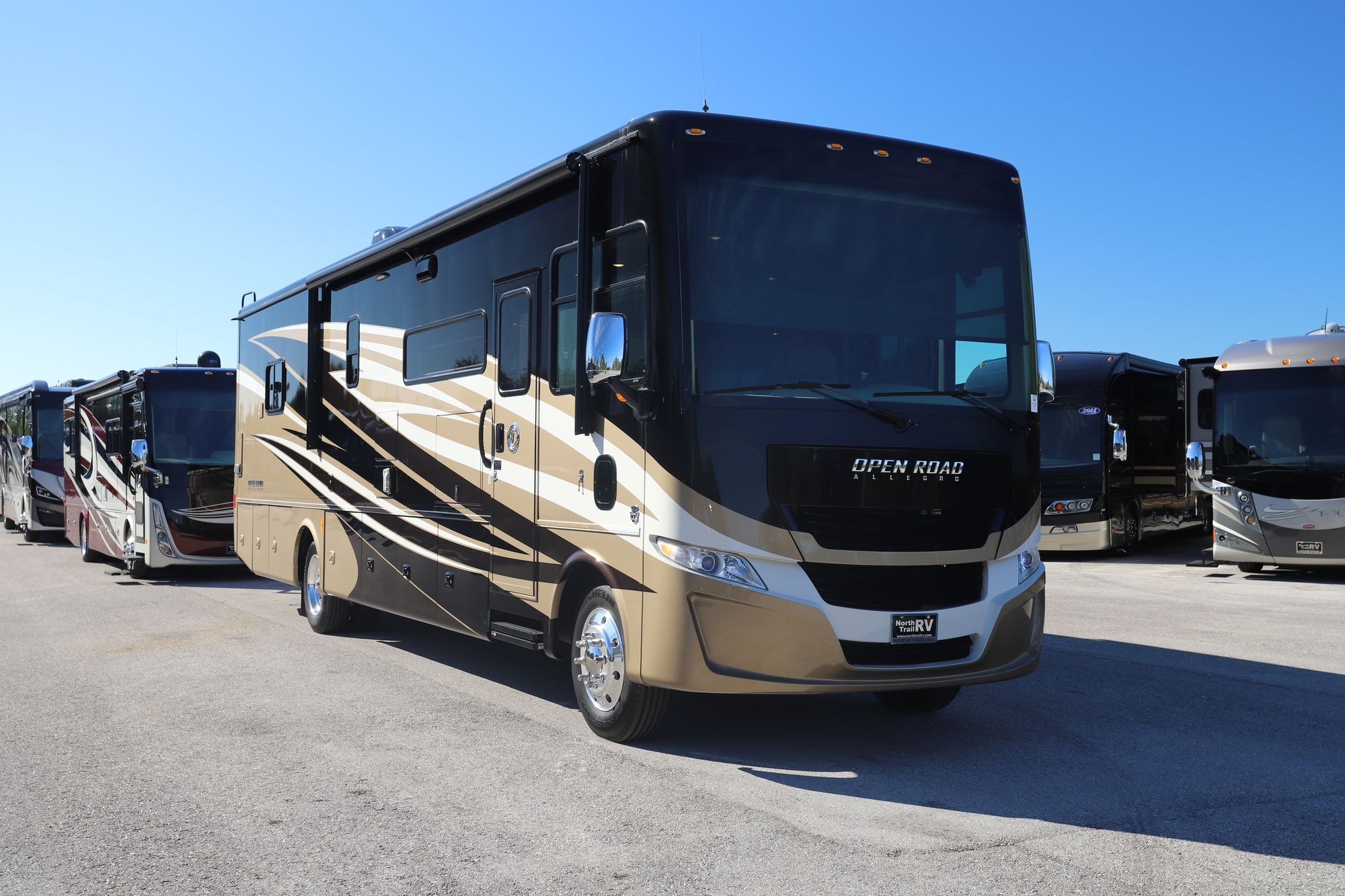 Used 2019 Tiffin Motor Homes Allegro 36LA Class A  For Sale