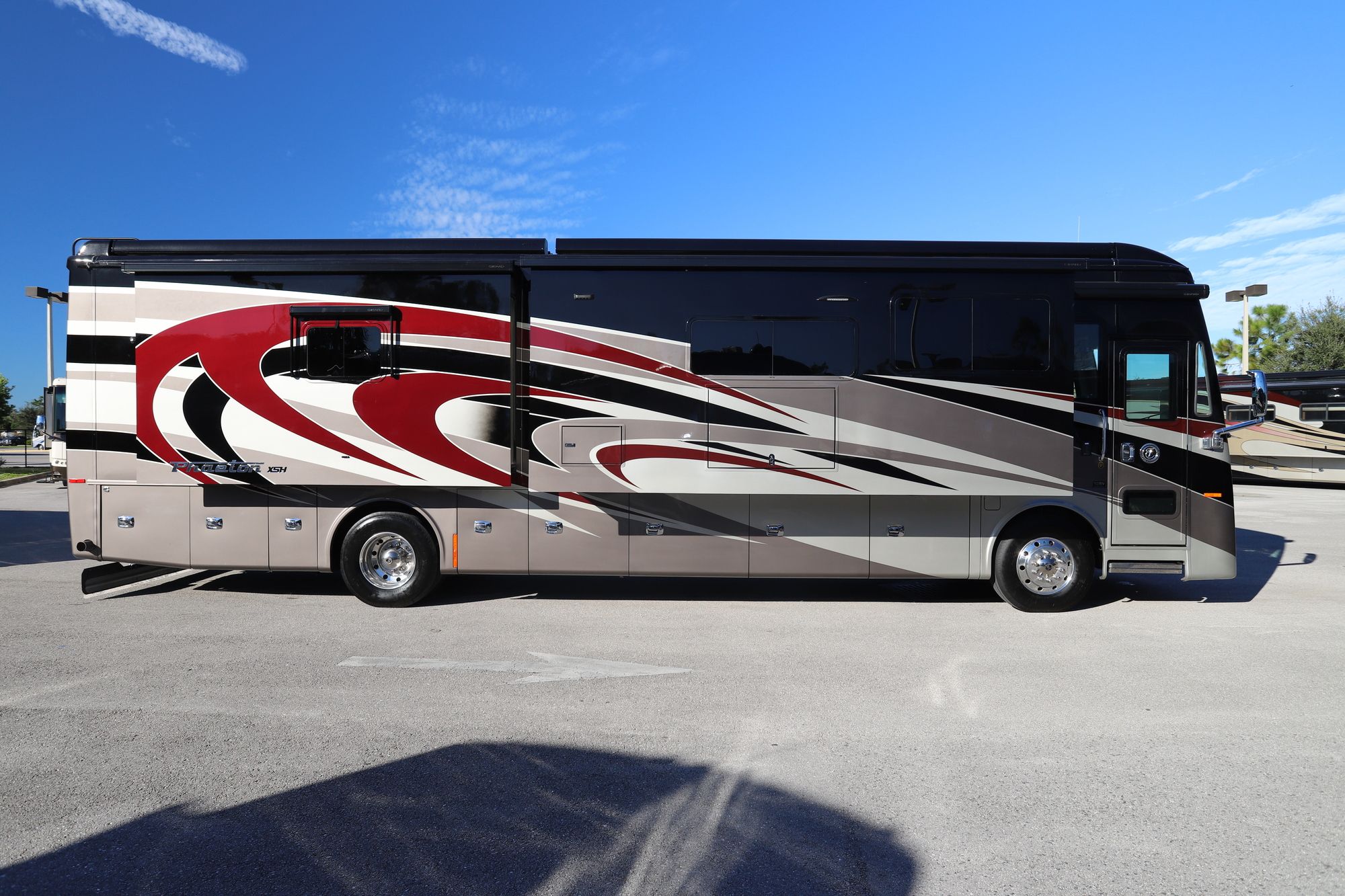 New 2021 Tiffin Motor Homes Phaeton 40IH Class A  For Sale