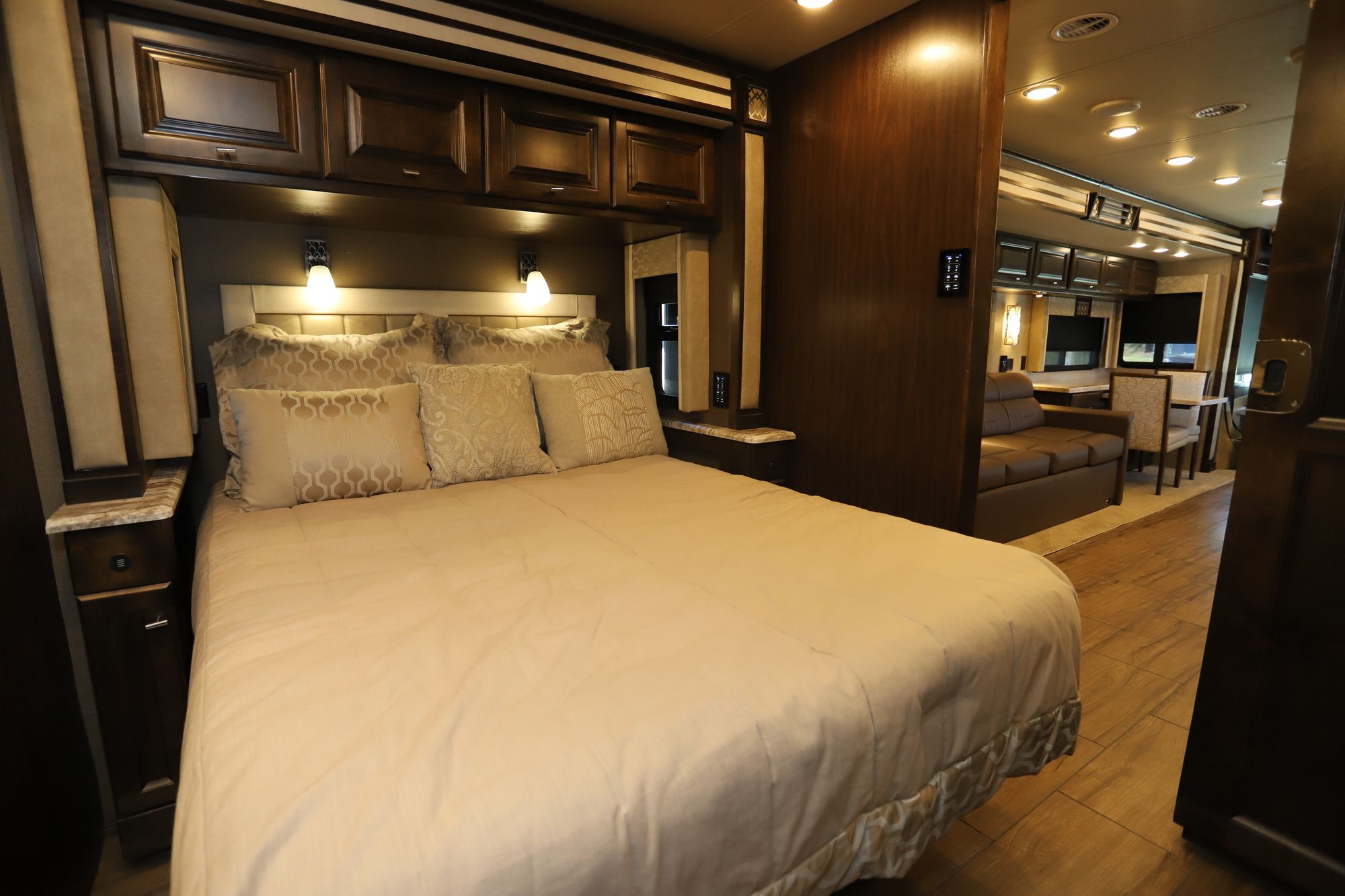 Used 2019 Tiffin Motor Homes Allegro 36LA Class A  For Sale