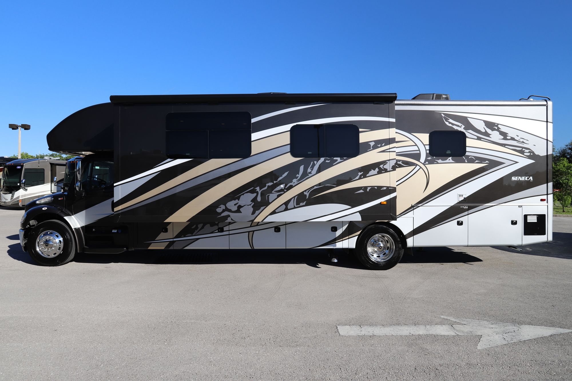 New 2021 Jayco Seneca 37K Super C  For Sale