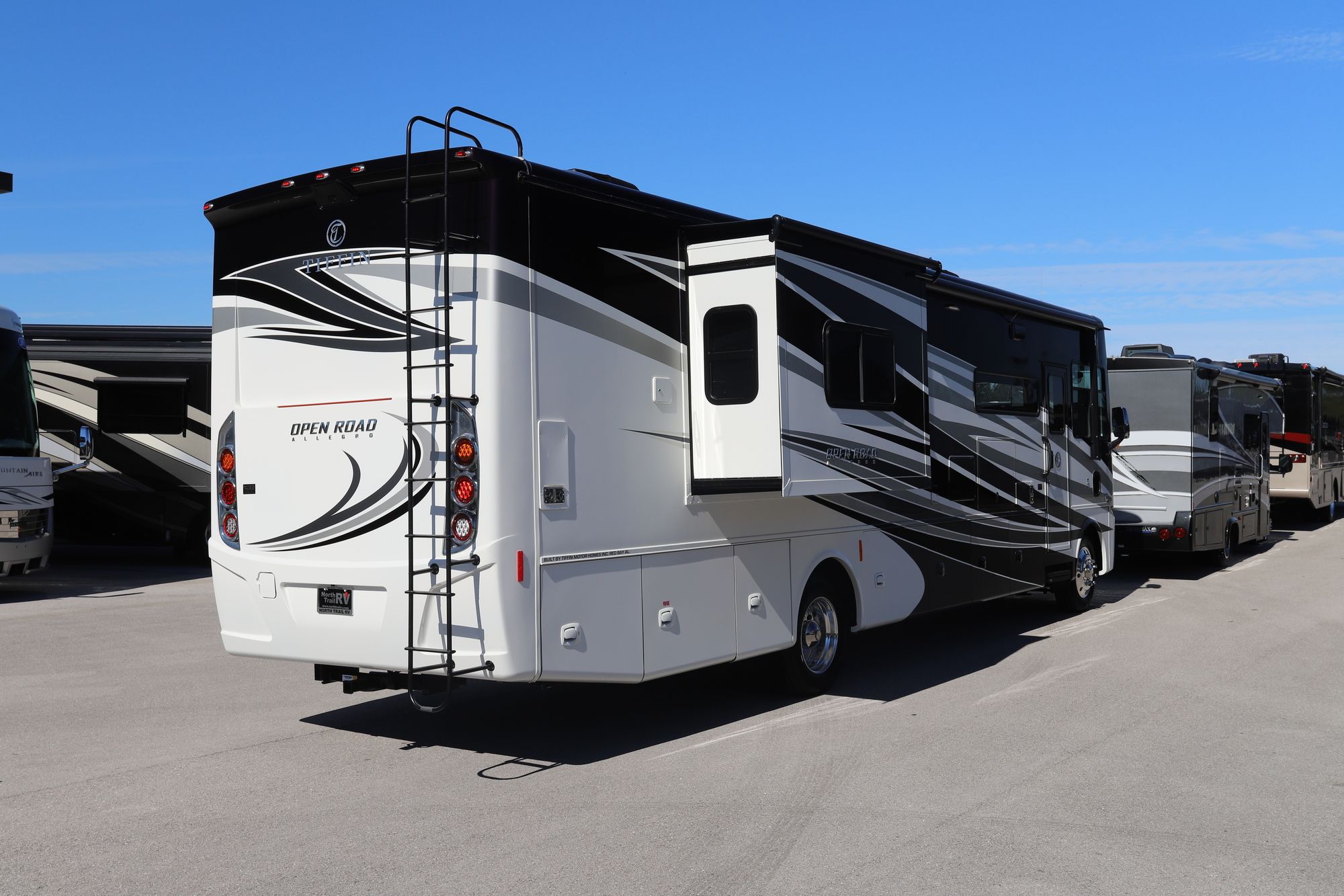 Used 2019 Tiffin Motor Homes Allegro 36UA Class A  For Sale