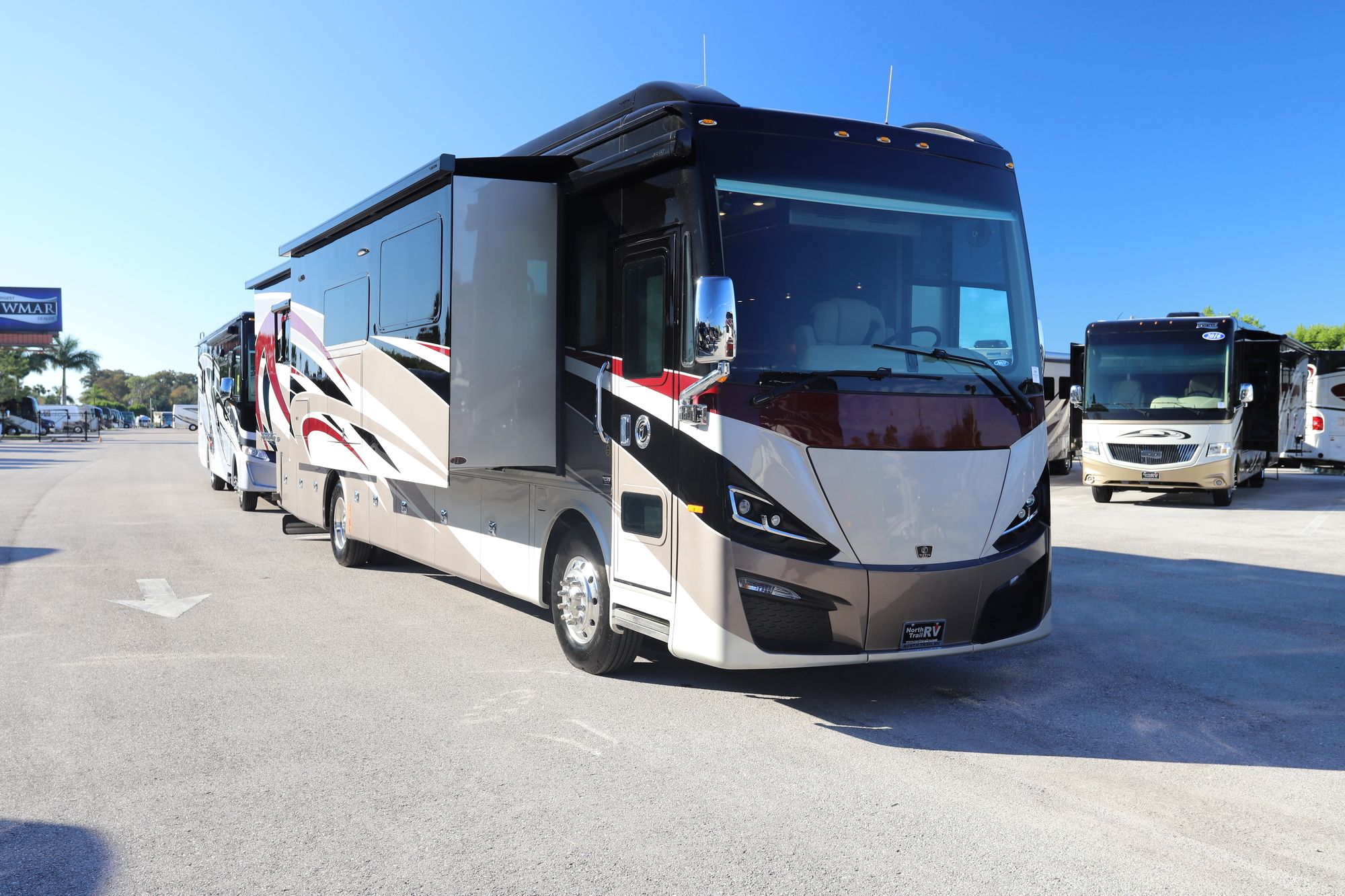 New 2021 Tiffin Motor Homes Phaeton 40IH Class A  For Sale