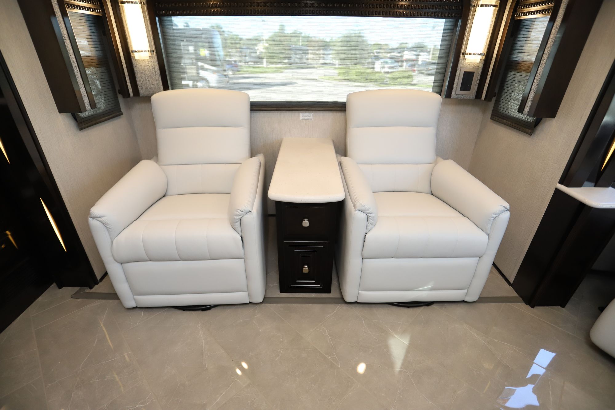 New 2021 Newmar New Aire 3543 Class A  For Sale