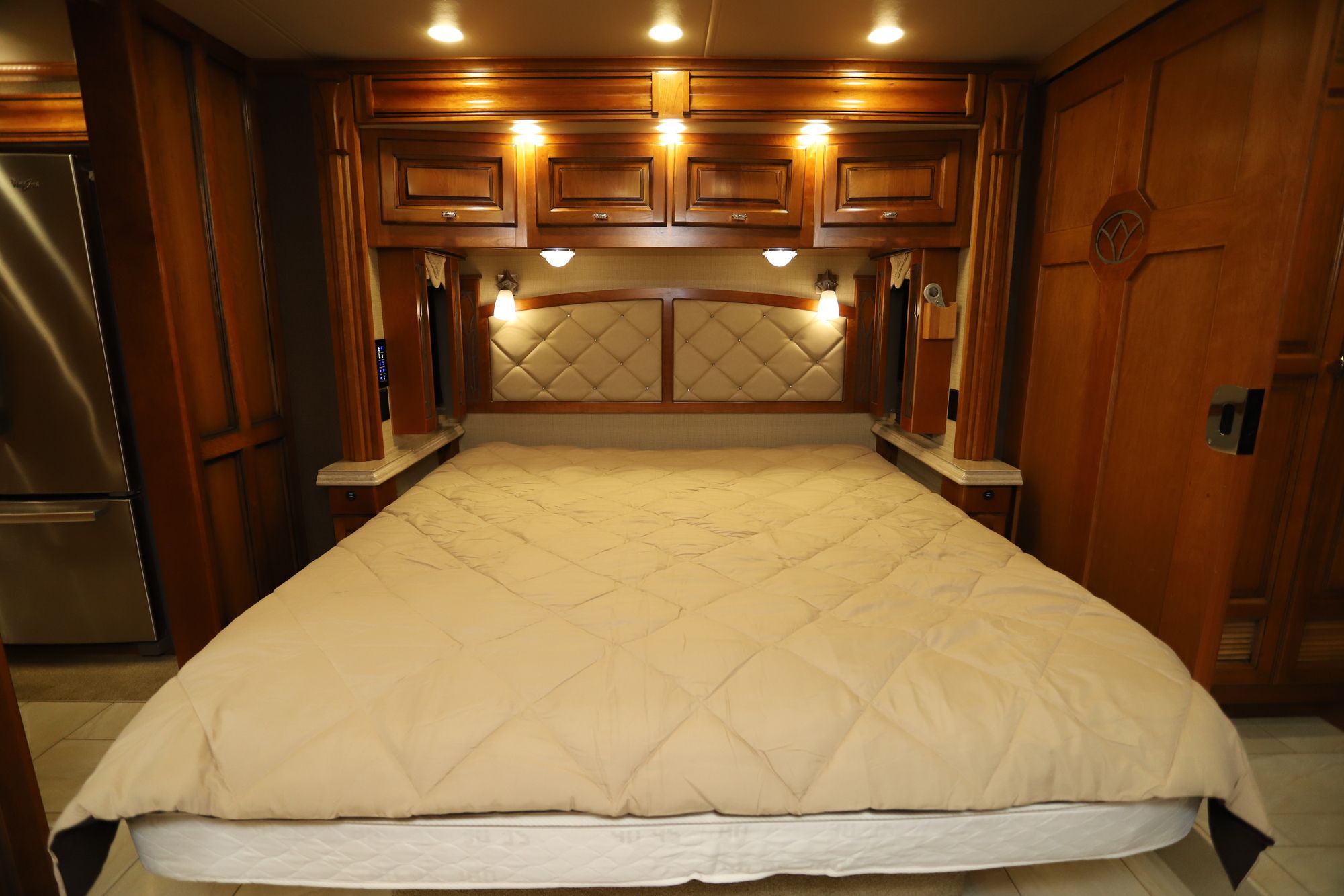 Used 2016 Tiffin Motor Homes Allegro Bus 40AP Class A  For Sale